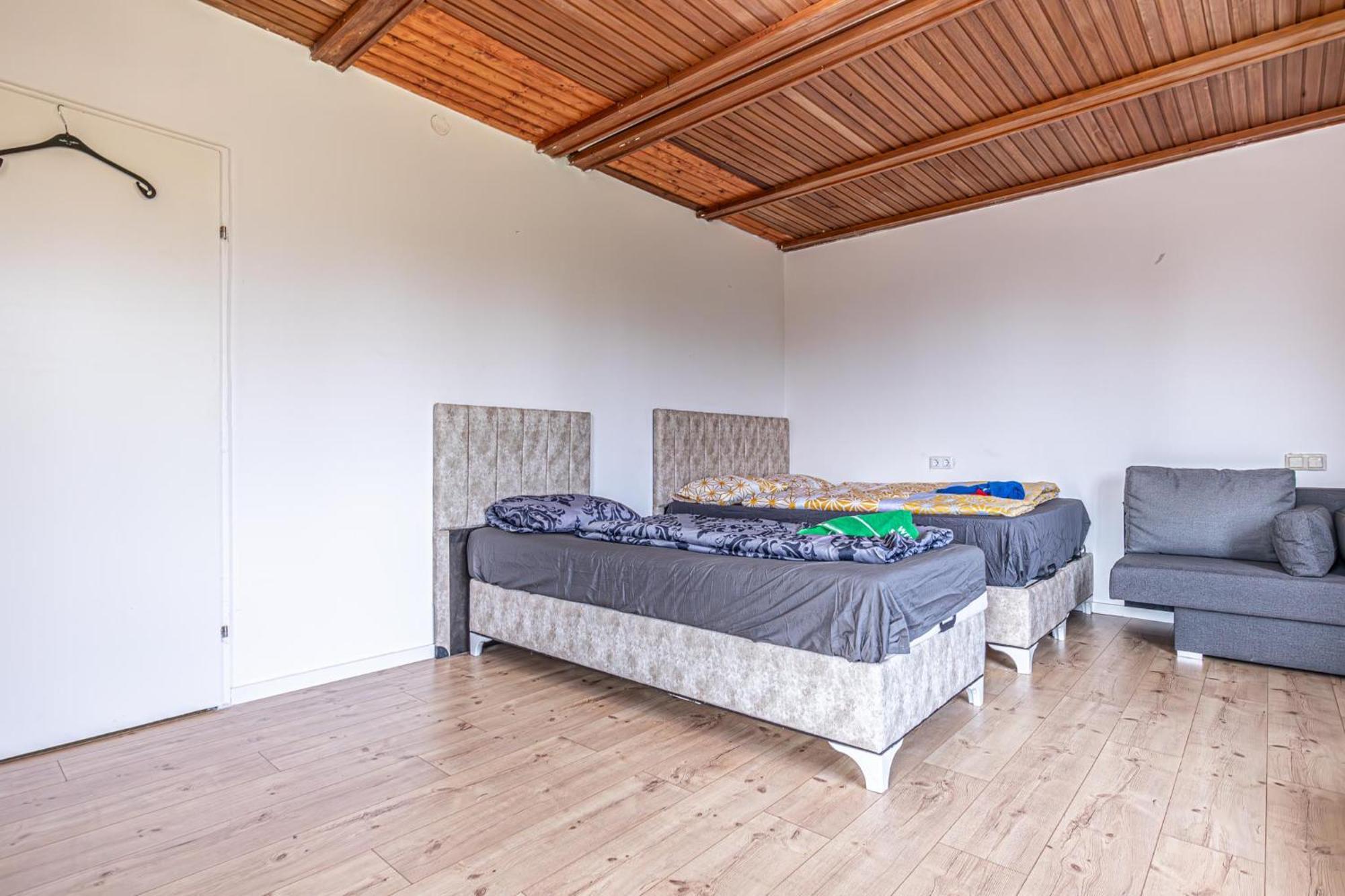 Comfy In Shared With Terrace And Garden
