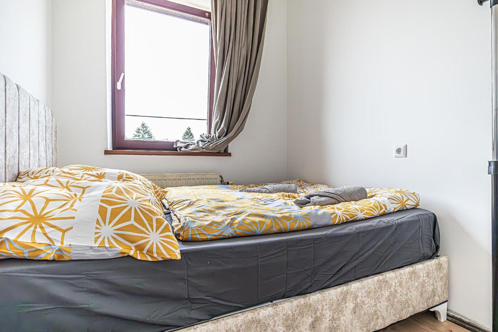 Comfy In Shared With Terrace And Garden Hostel *