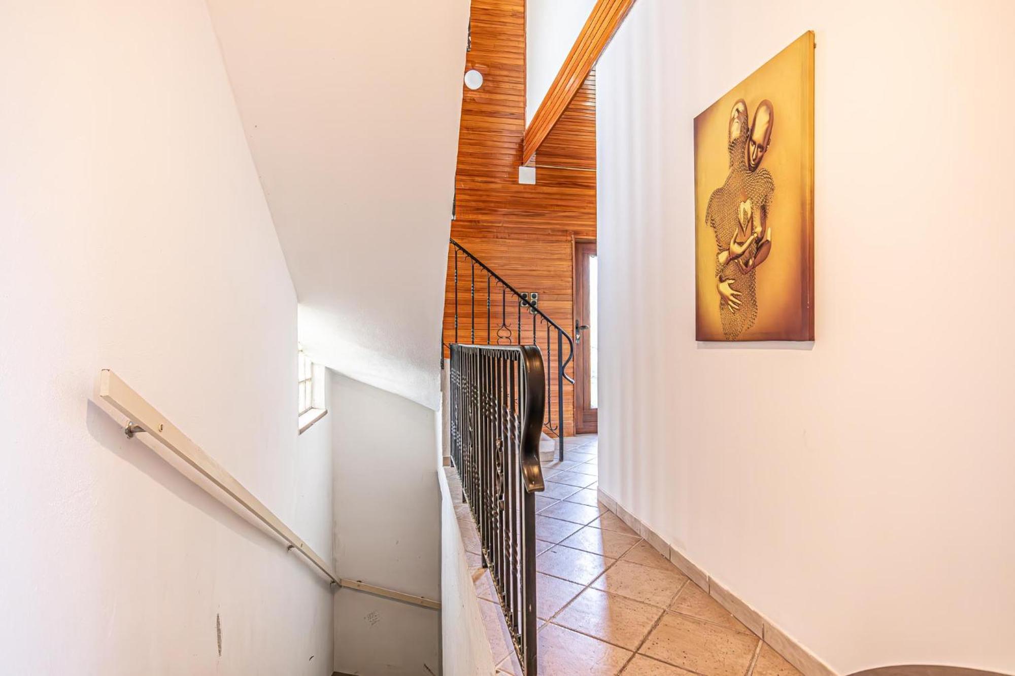 Comfy In Shared With Terrace And Garden Hostel
