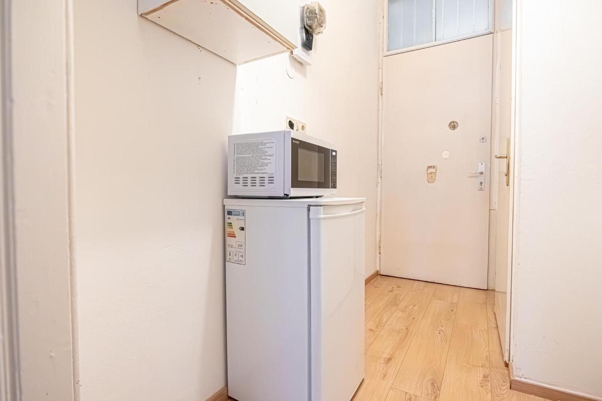 Comfortable 2br Apt Central And Well Connected