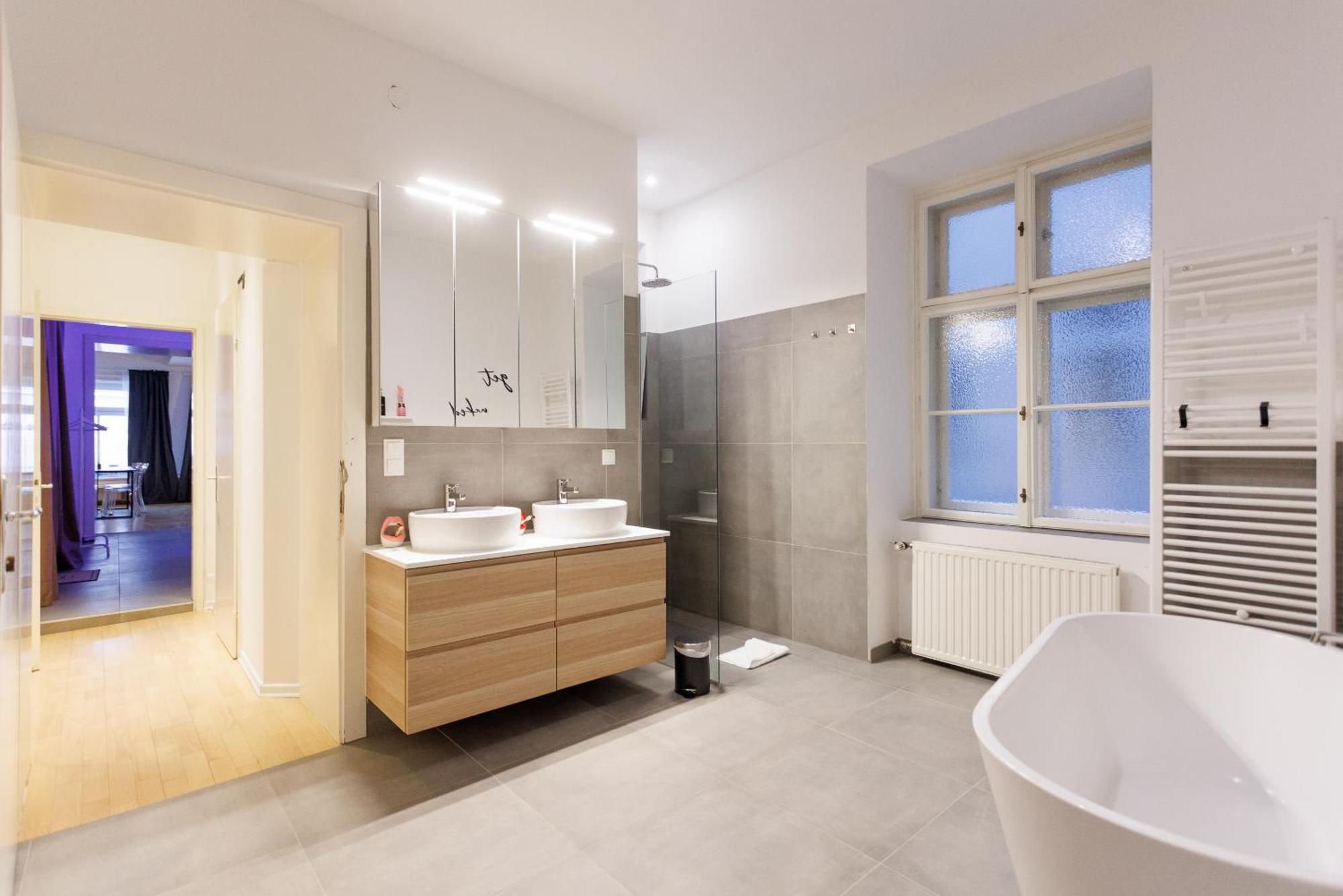 Luxury Apartment