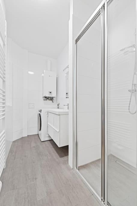 Apartment Comfortable 2 Bedroom *