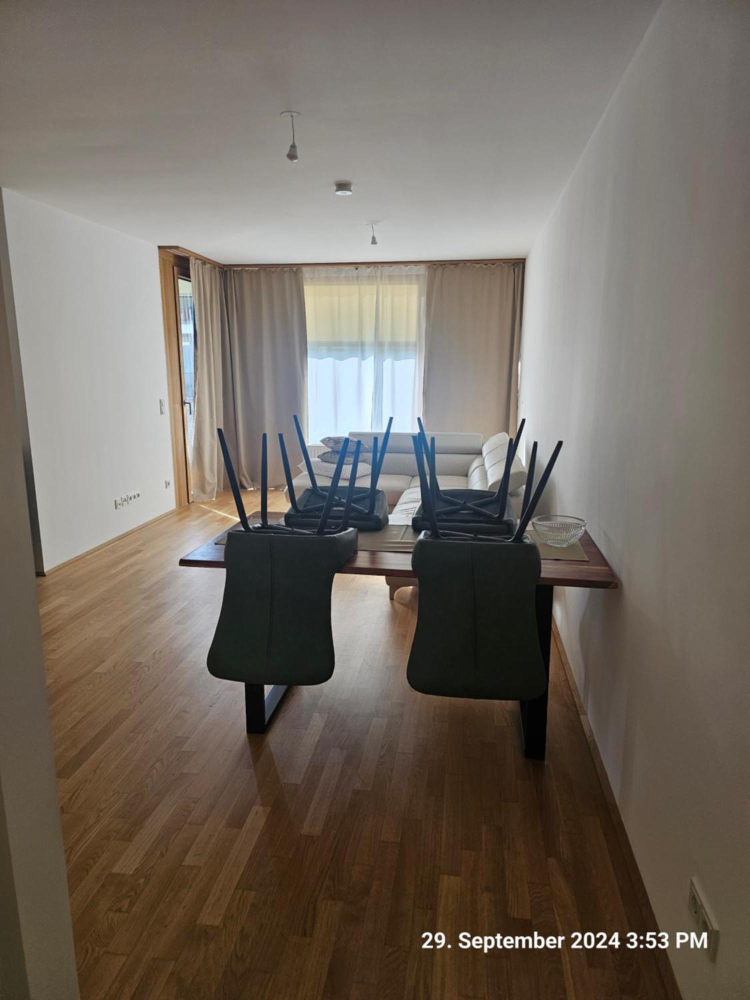 Apartment Familien 1230 *