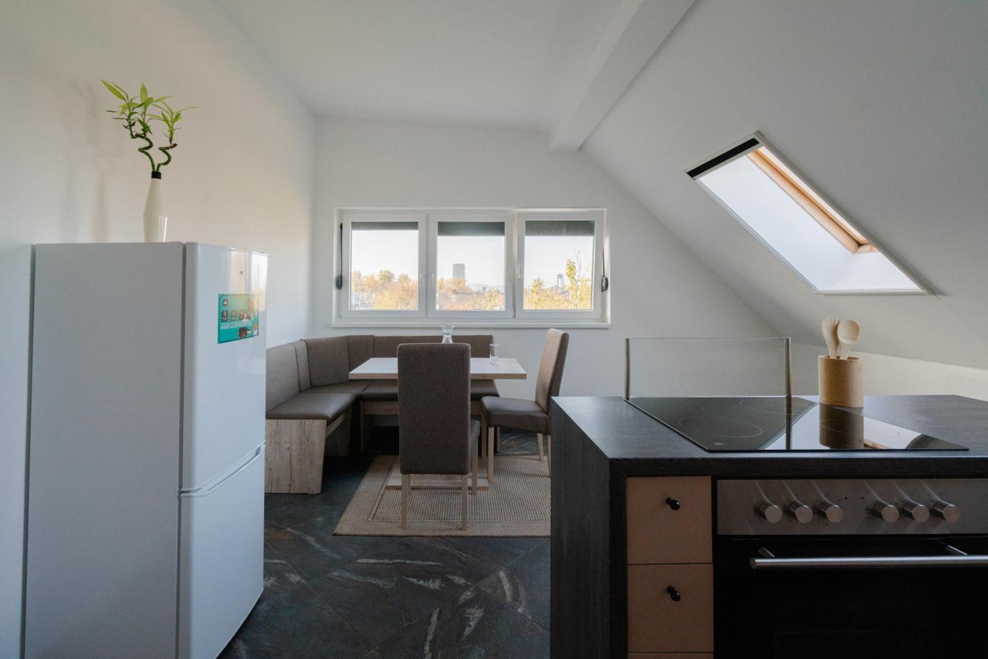 Domus Optima - Cozy Retreat In Apartment