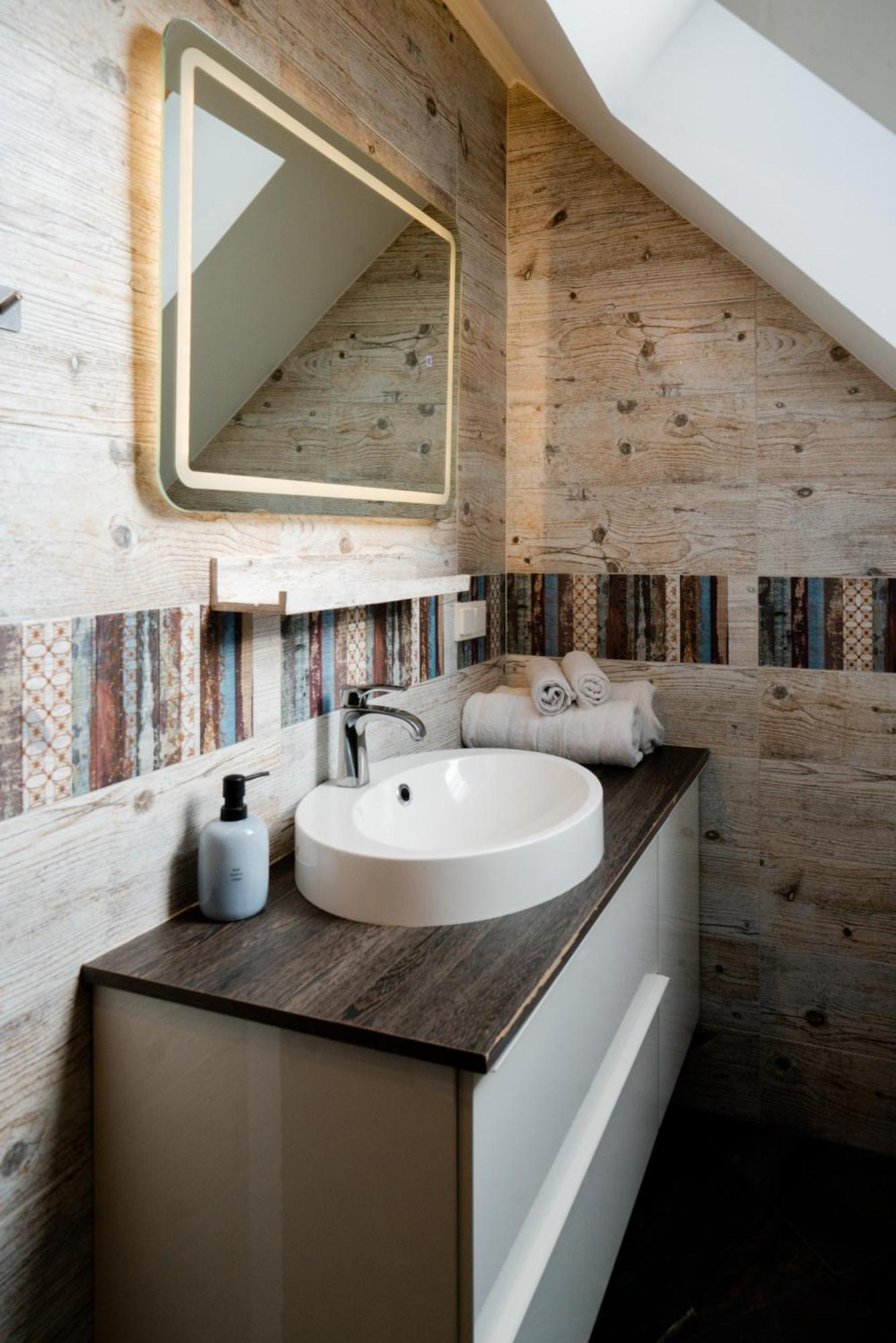 Domus Optima - Cozy Retreat In Apartment *