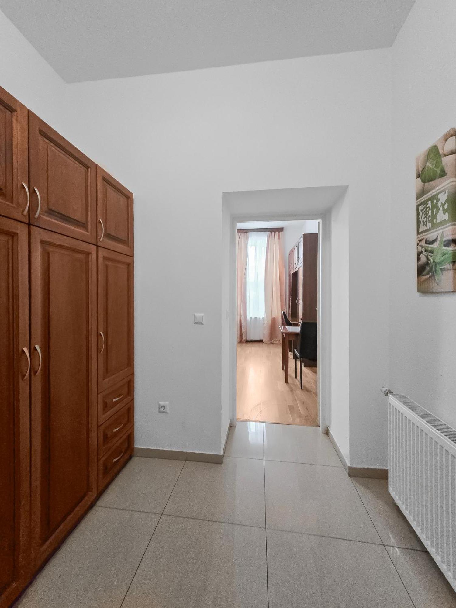 Charming One-bedroom Near Millennium * Vienna