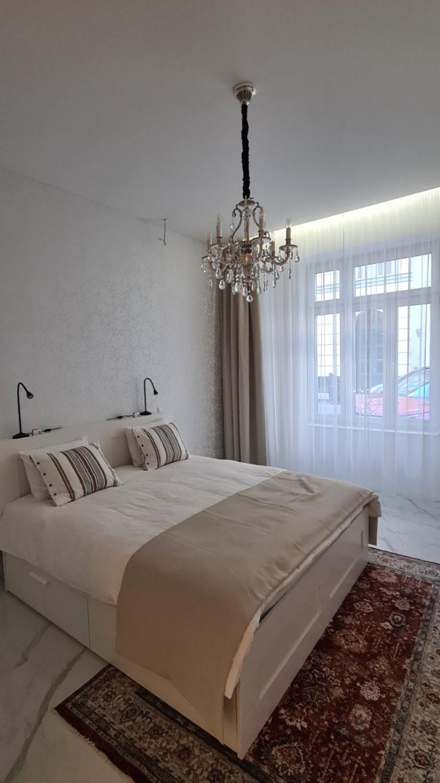 Schoenbrunn Apartment *