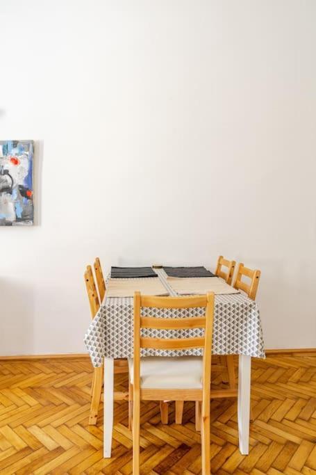 Apartment My *