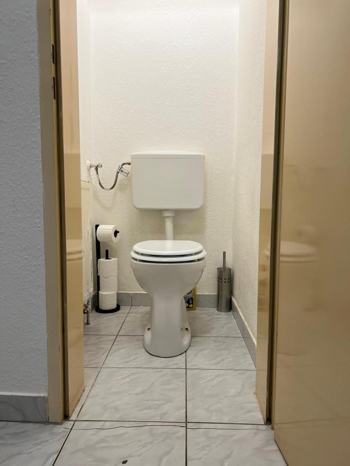 Lovely 3br Aptbshared Next To Meidling Station