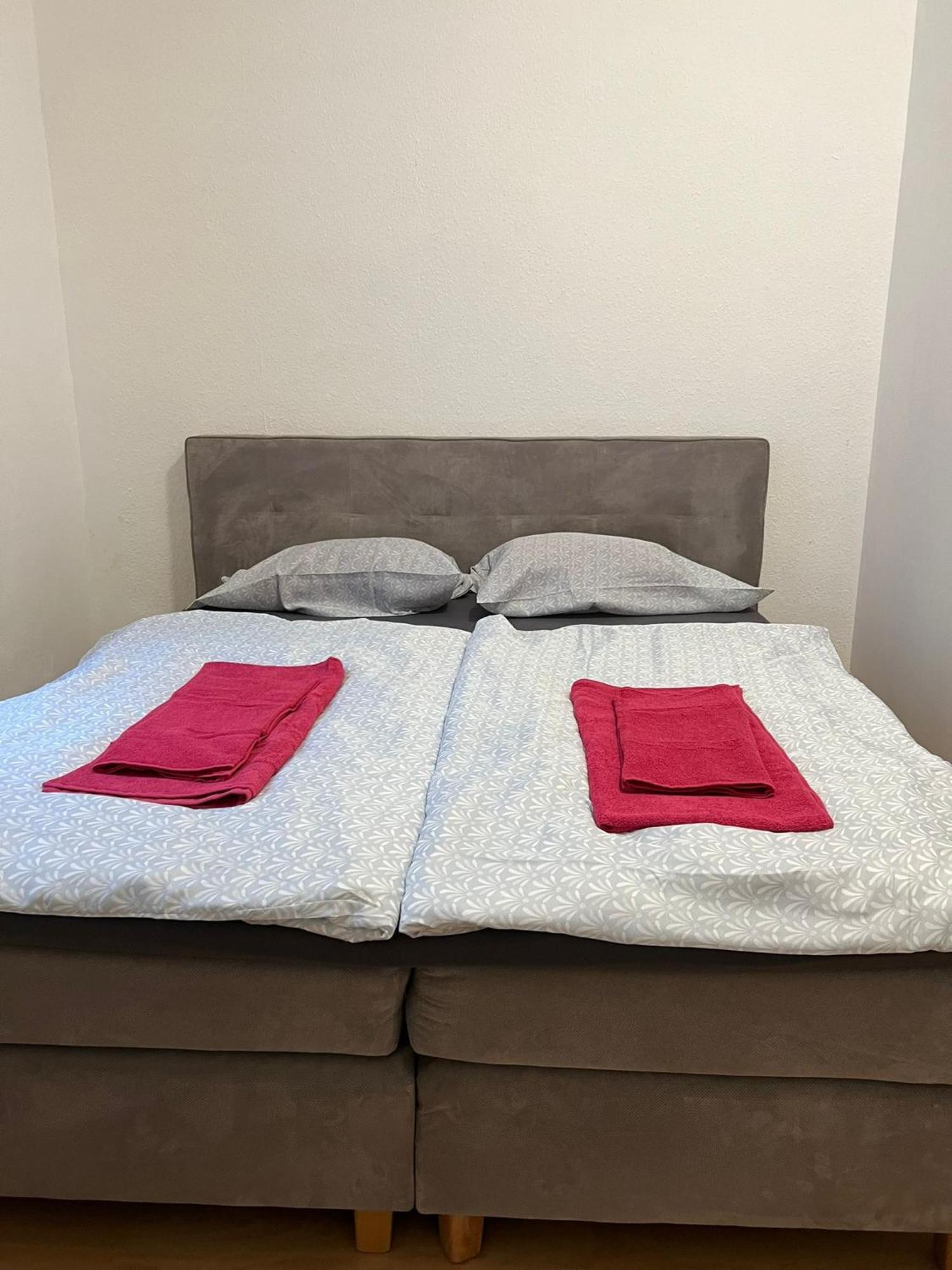 Lovely 3br Aptbshared Next To Meidling Station * Vienna