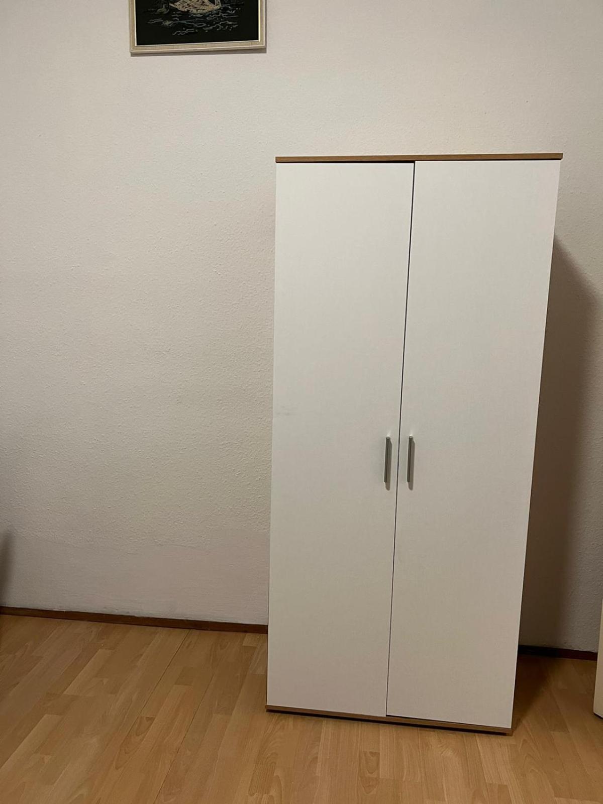 Appartamento Lovely 3br Aptbshared Next To Meidling Station