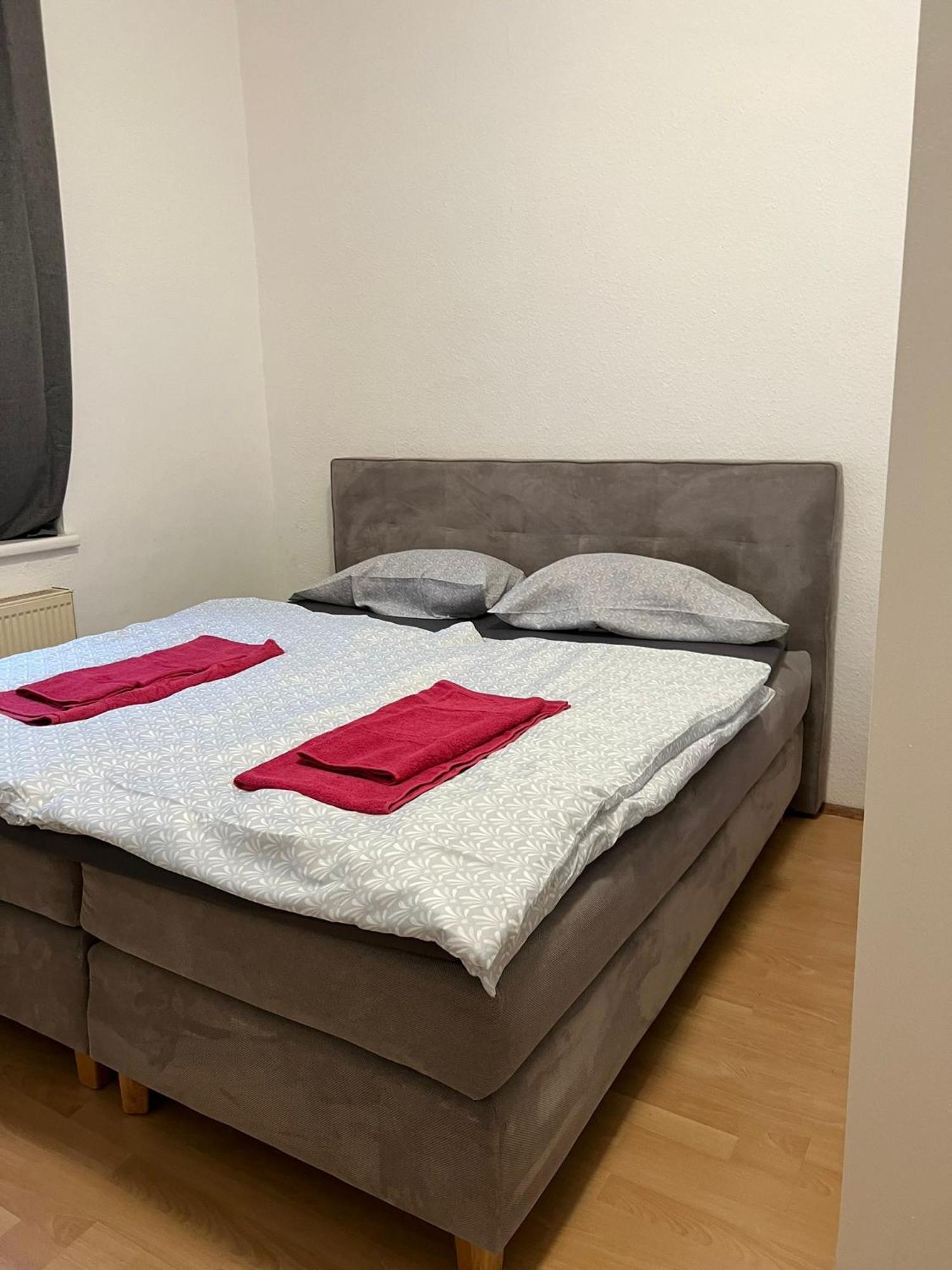 Appartamento Lovely 3br Aptbshared Next To Meidling Station