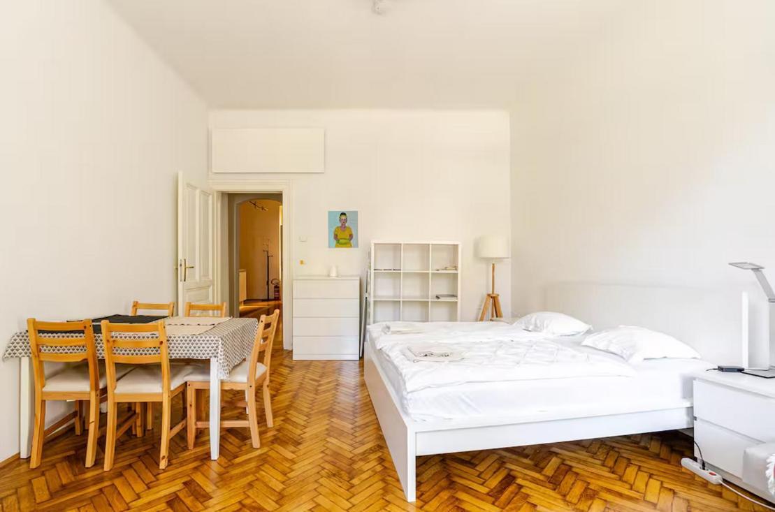 Apartment My