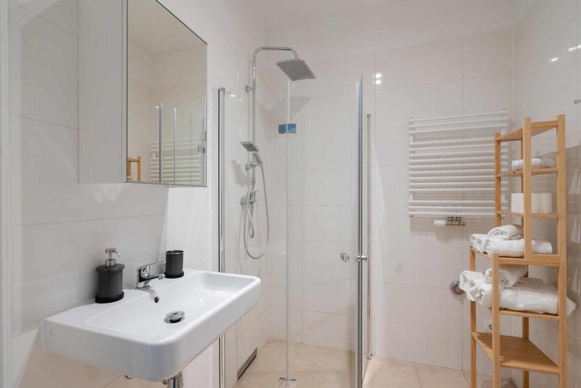 New Favoriten - Serviced Apartment