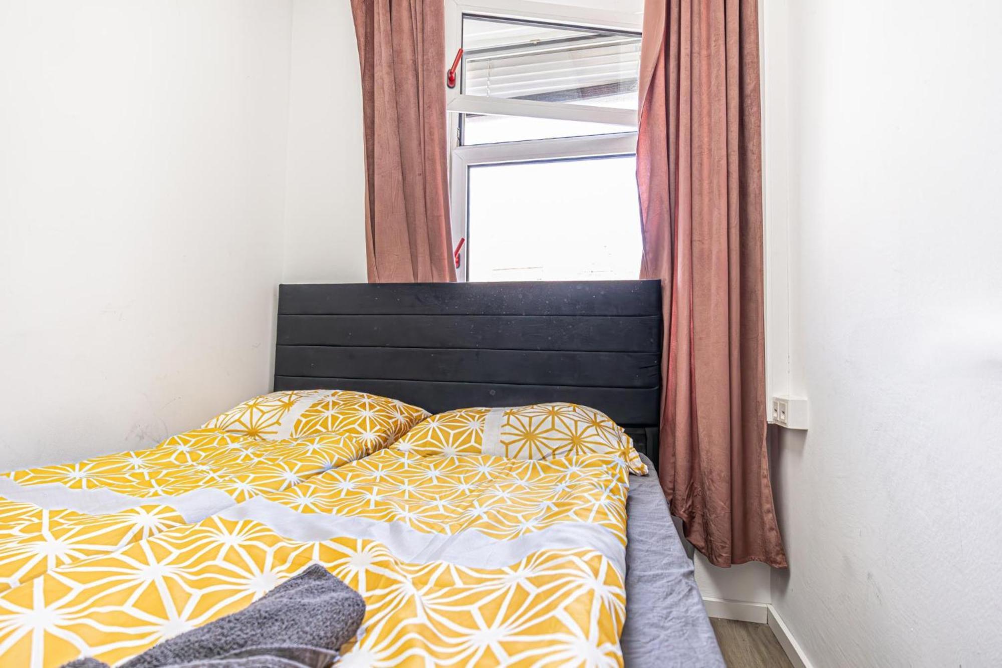 Hostel Near Schoenbrunn - Economy In Shared At Meidling Train Station Vienna