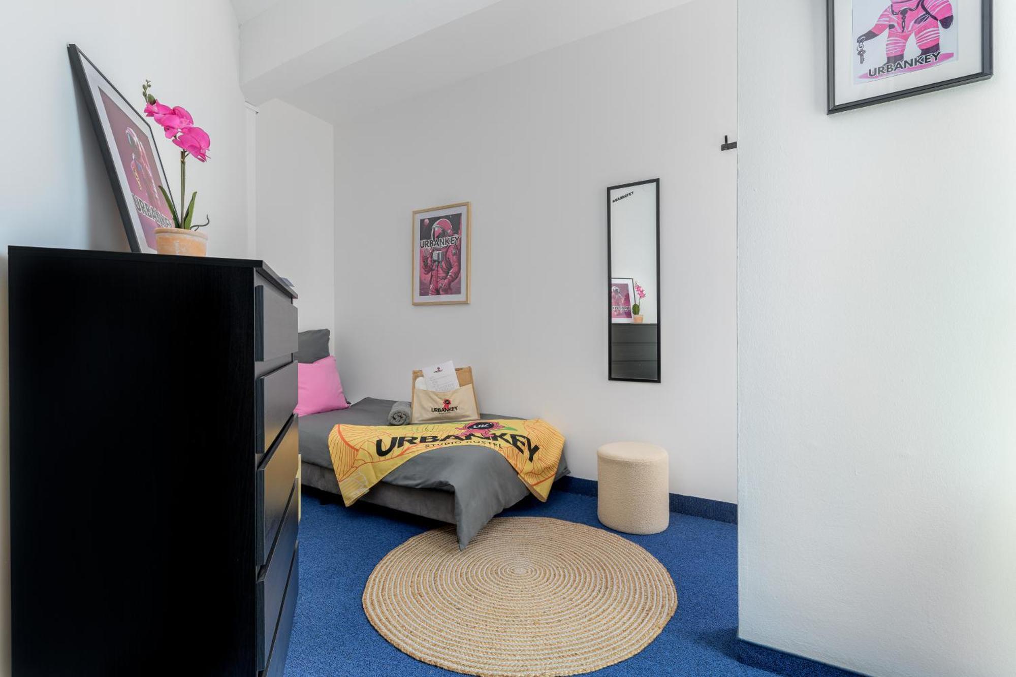 Urbankey - Neubau Hostel *