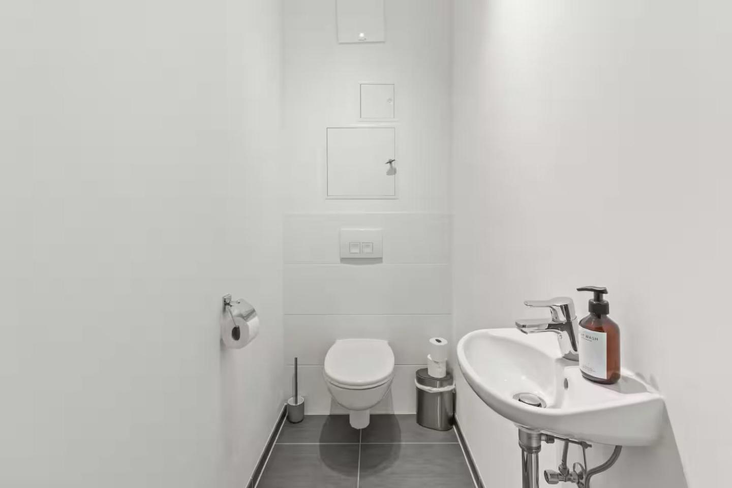 Fast Wifi - 3 Min Walk To Metro - On-site Parking For 19,90 Eur Vienna