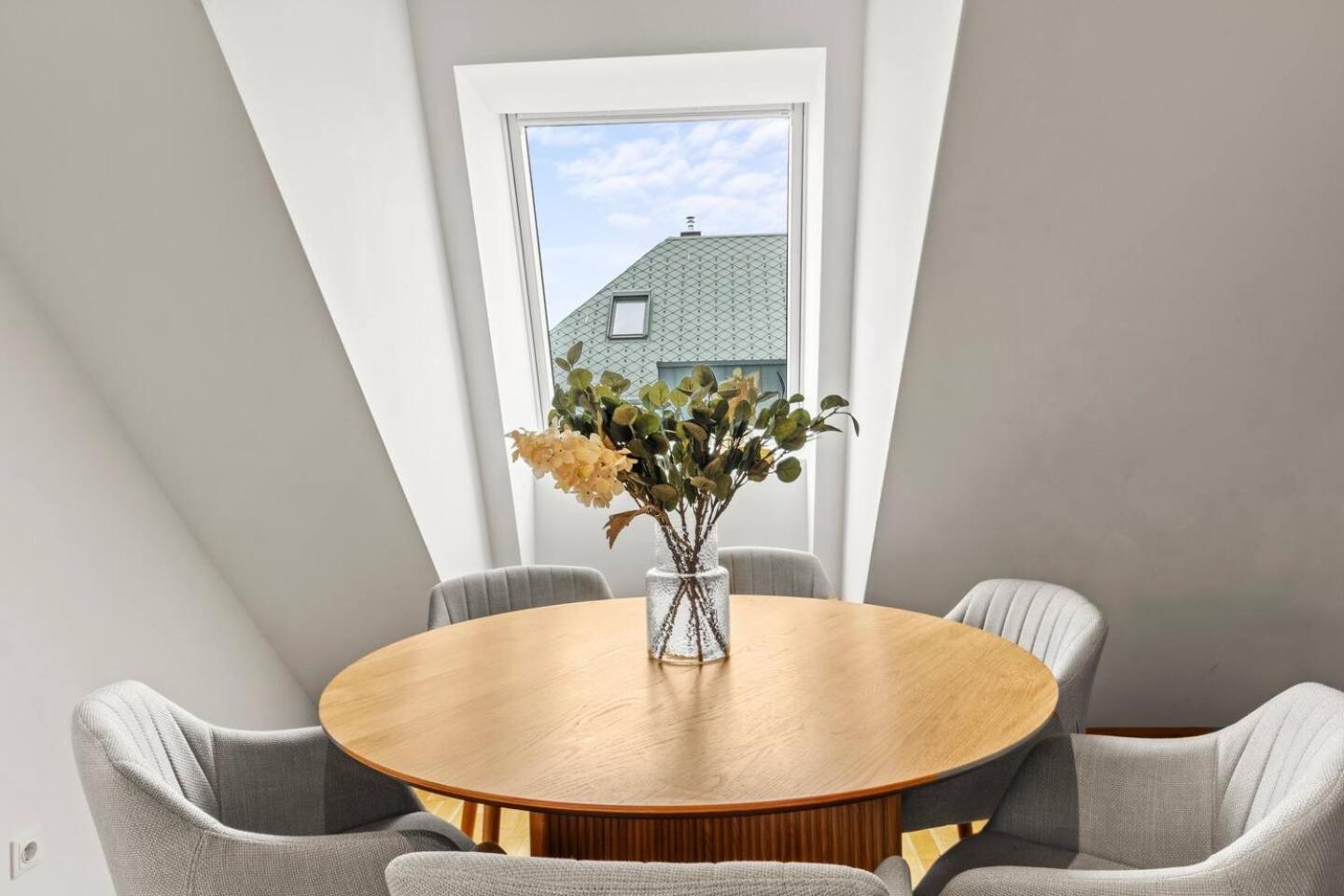 Apartment Fast Wifi - 3 Min Walk To Metro - On-site Parking For 19,90 Eur Vienna