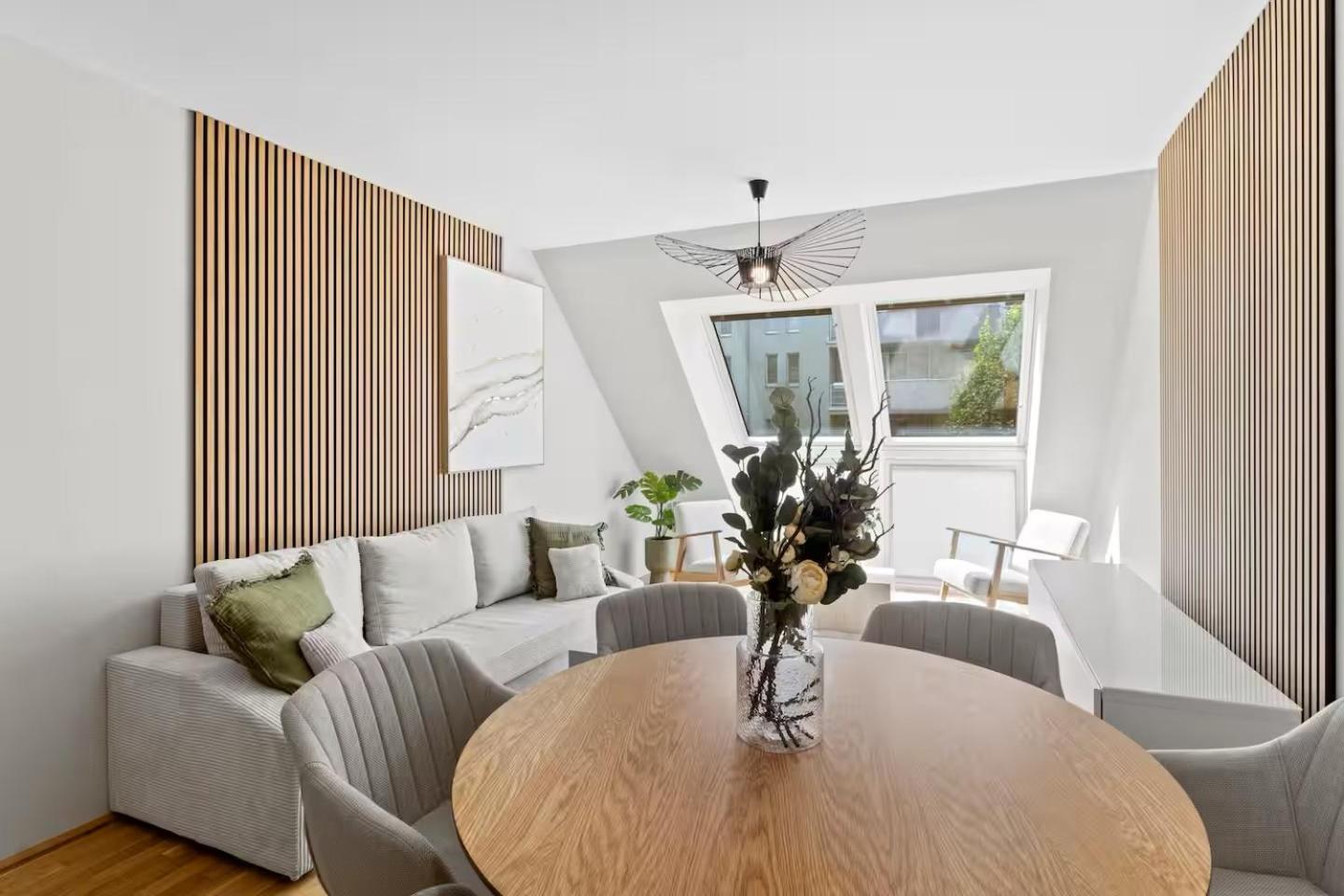 Apartamento Fast Wifi I 3 Min Walk To Metro I On-site Parking For 19,90 Eur