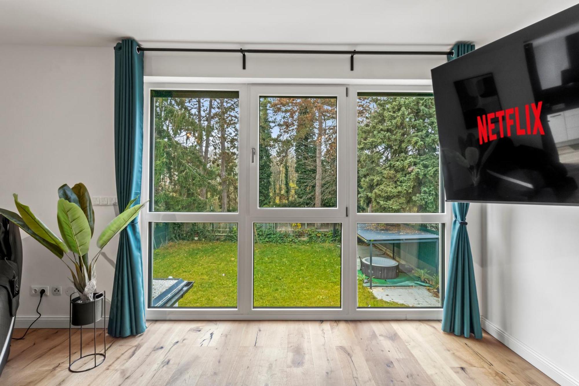 Noblenest Deluxe - Massage - Kaffee - Arbeitsplatz Apartment