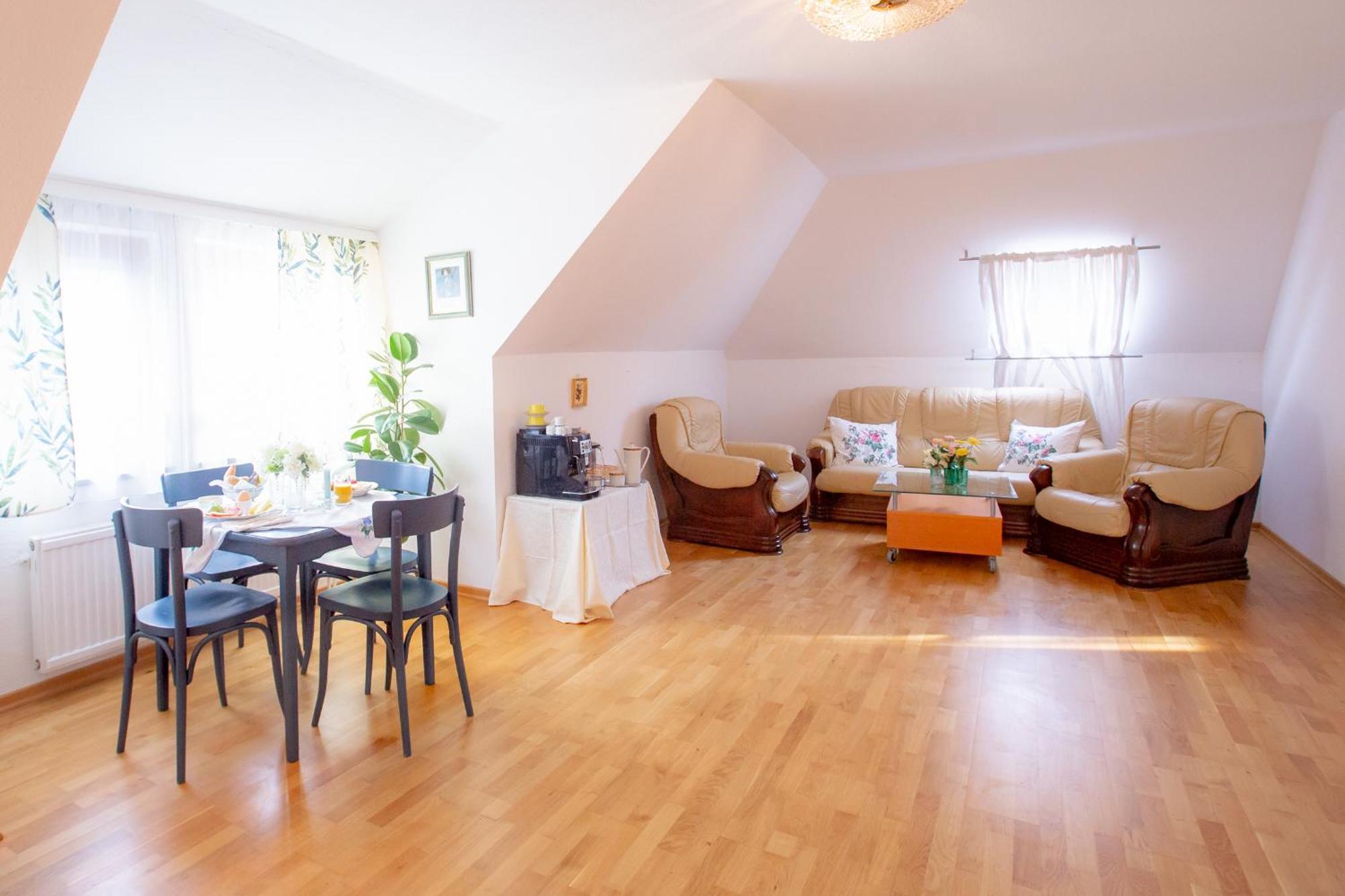 Marinela's Bed & Breakfast Vienna