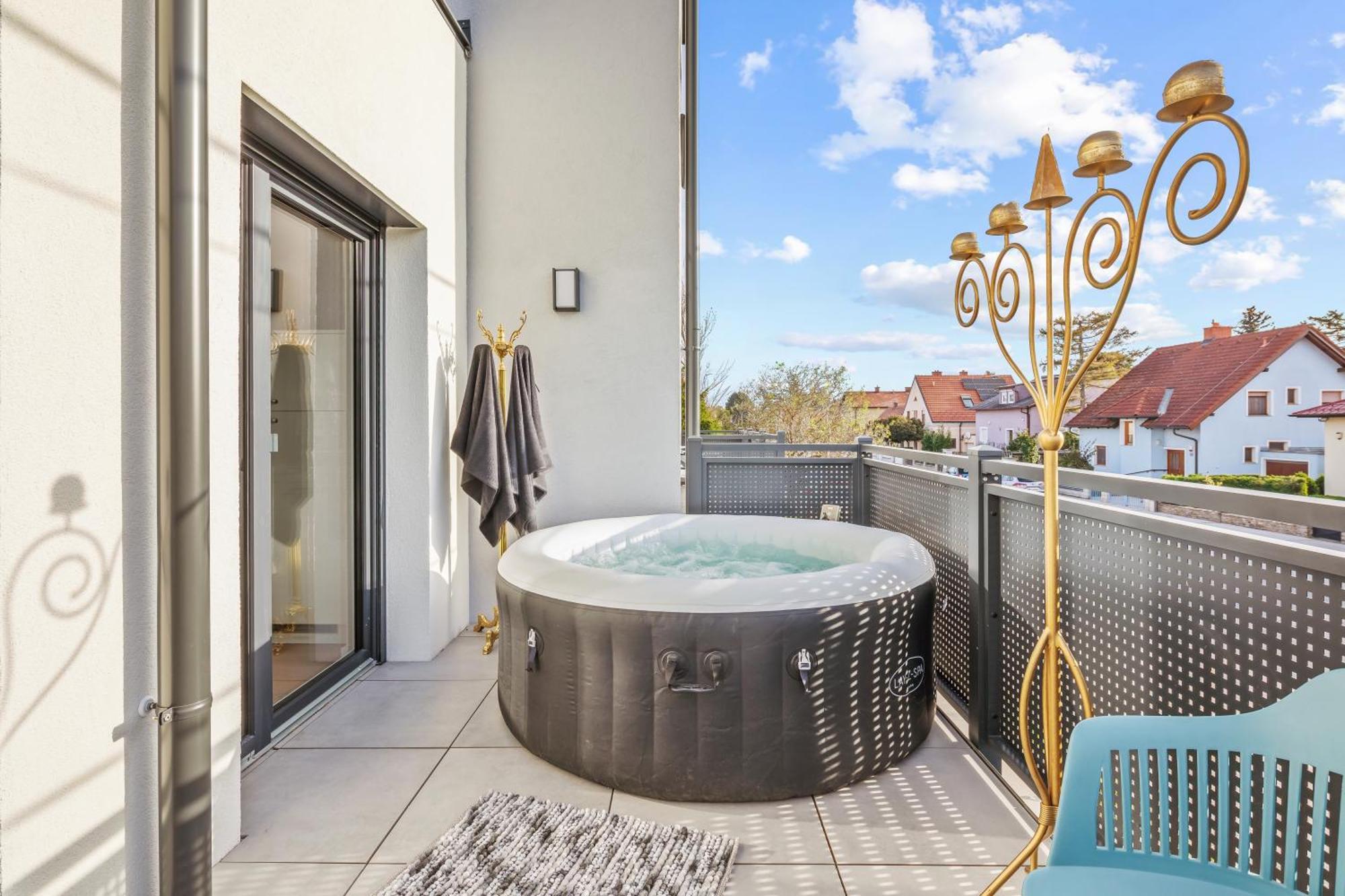 Apartment Black - Whirlpool Terrace - Free Parking - Wifi Vienna
