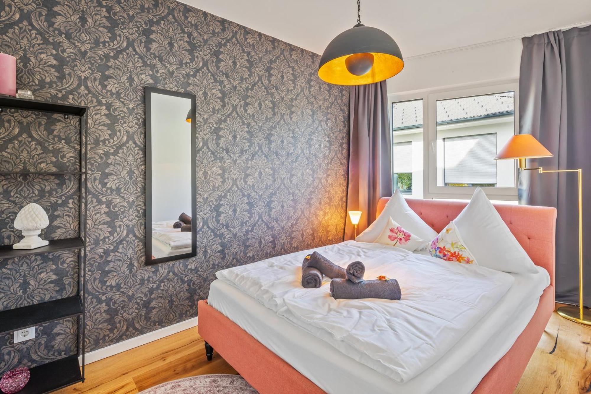 Black - Whirlpool Terrace - Free Parking - Wifi Apartment Vienna