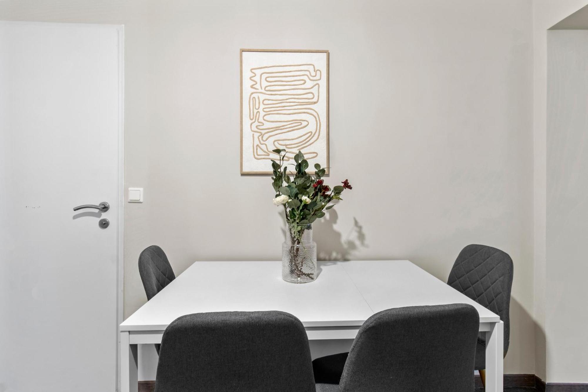 Balkon I Close To S-bahn I 5 Minutes To Mall * Vienna