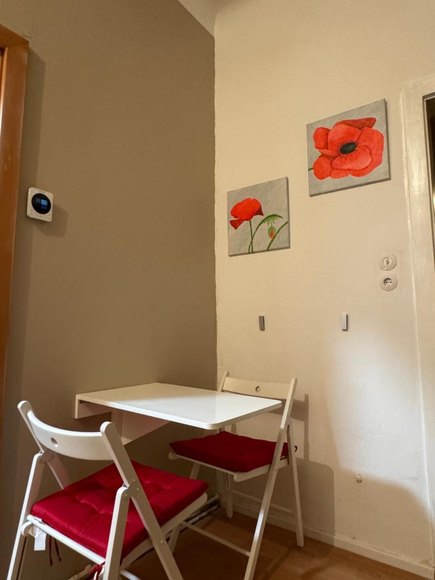 Moderne Charmante Zentral Gelegene Wohnung-3 Minuten Von Stadthalle Entfernt Apartment Vienna