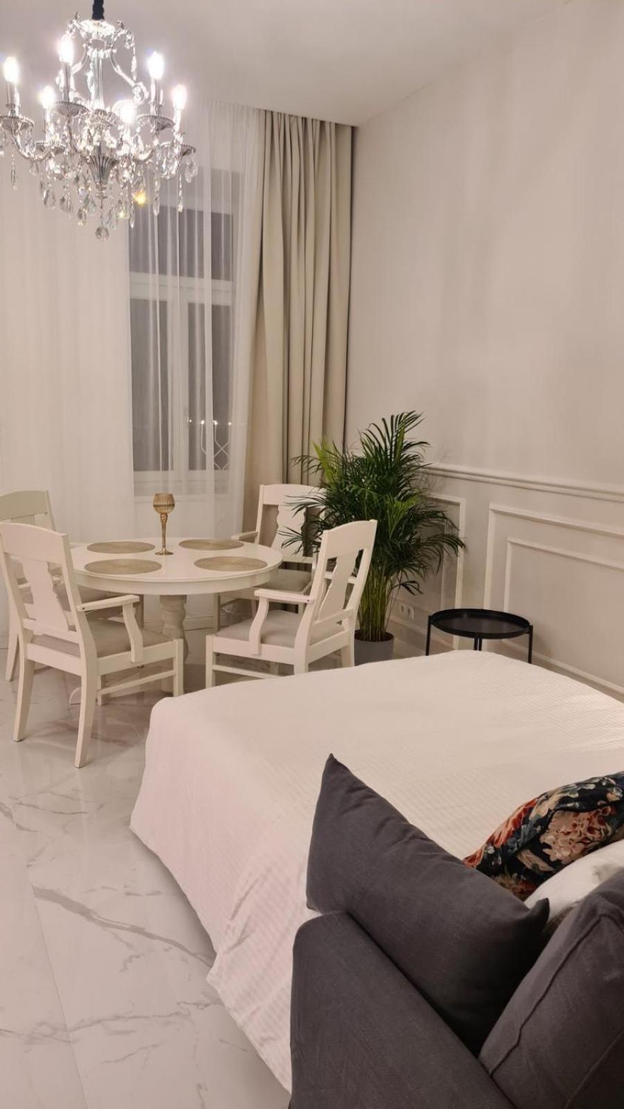 Schoenbrunn Apartment *