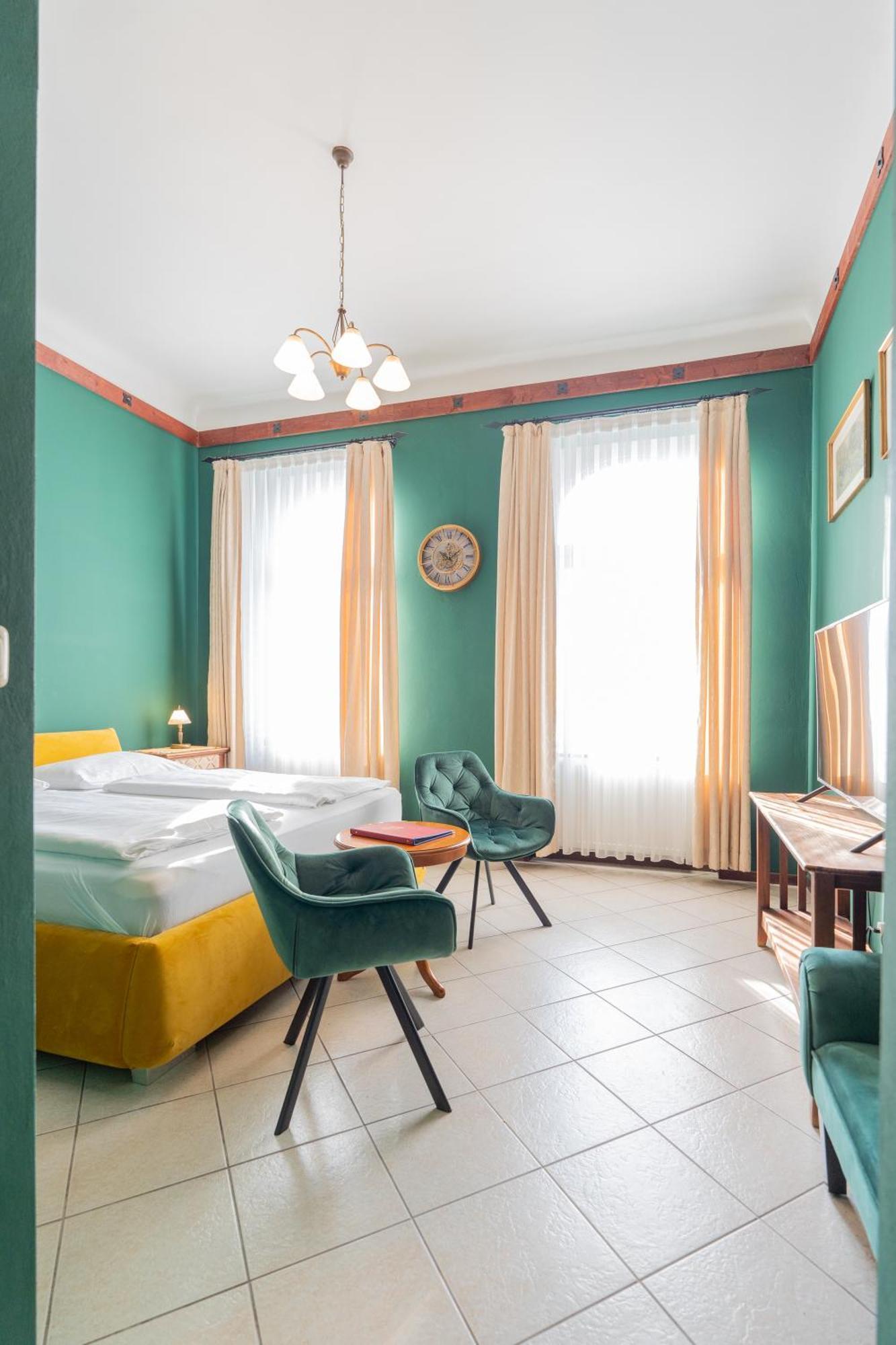 Urania 3* Viena