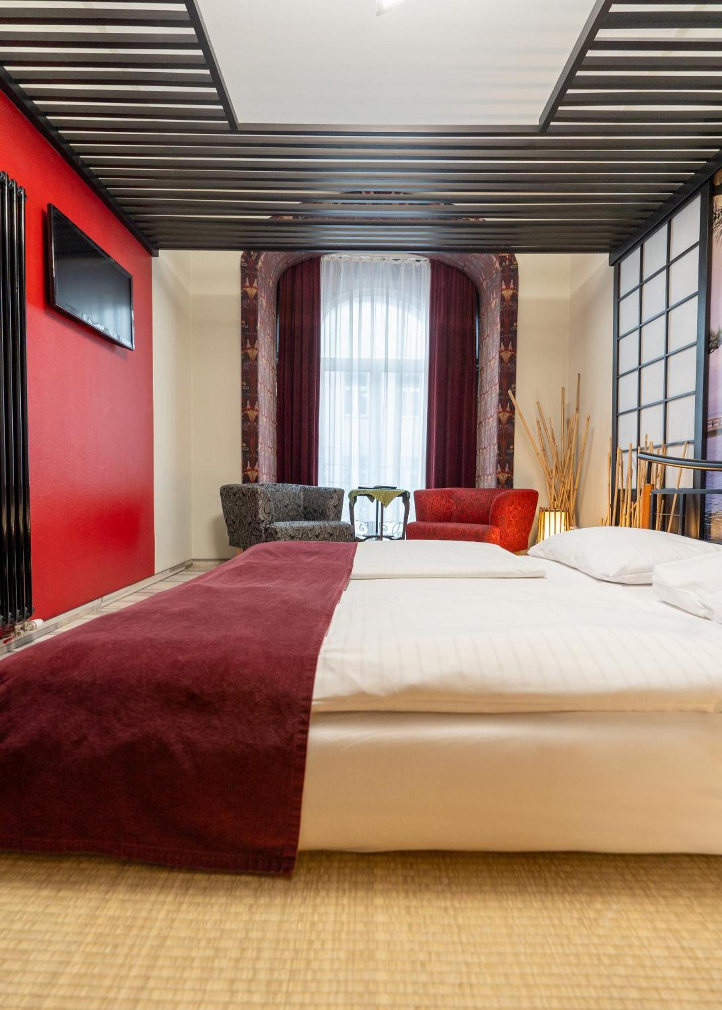 Hotel Urania
