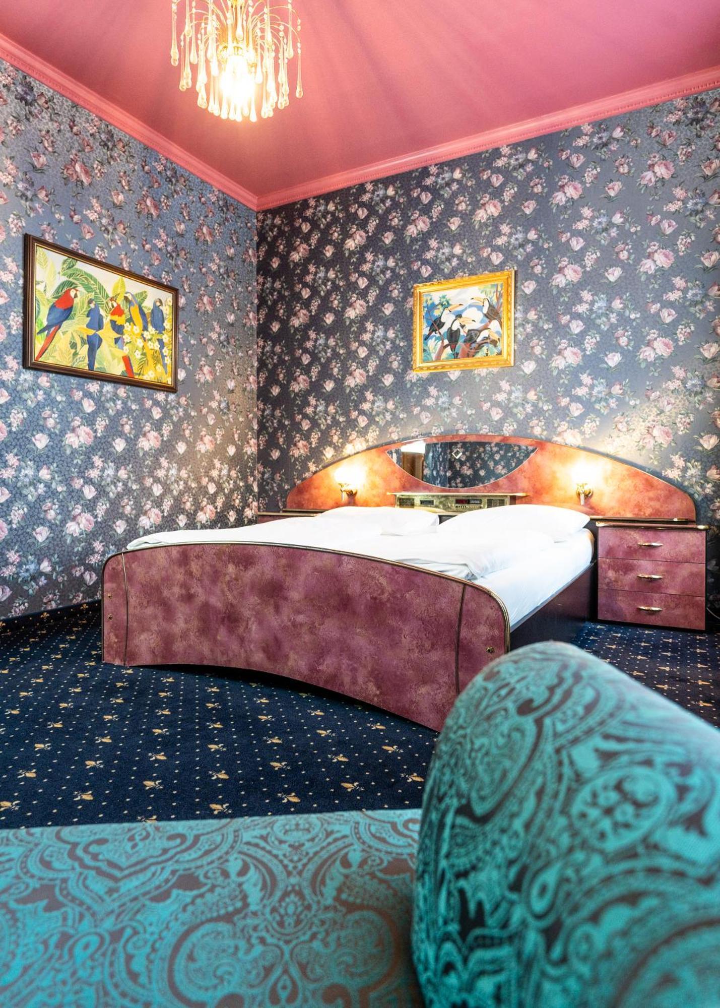 Urania 3* Viena