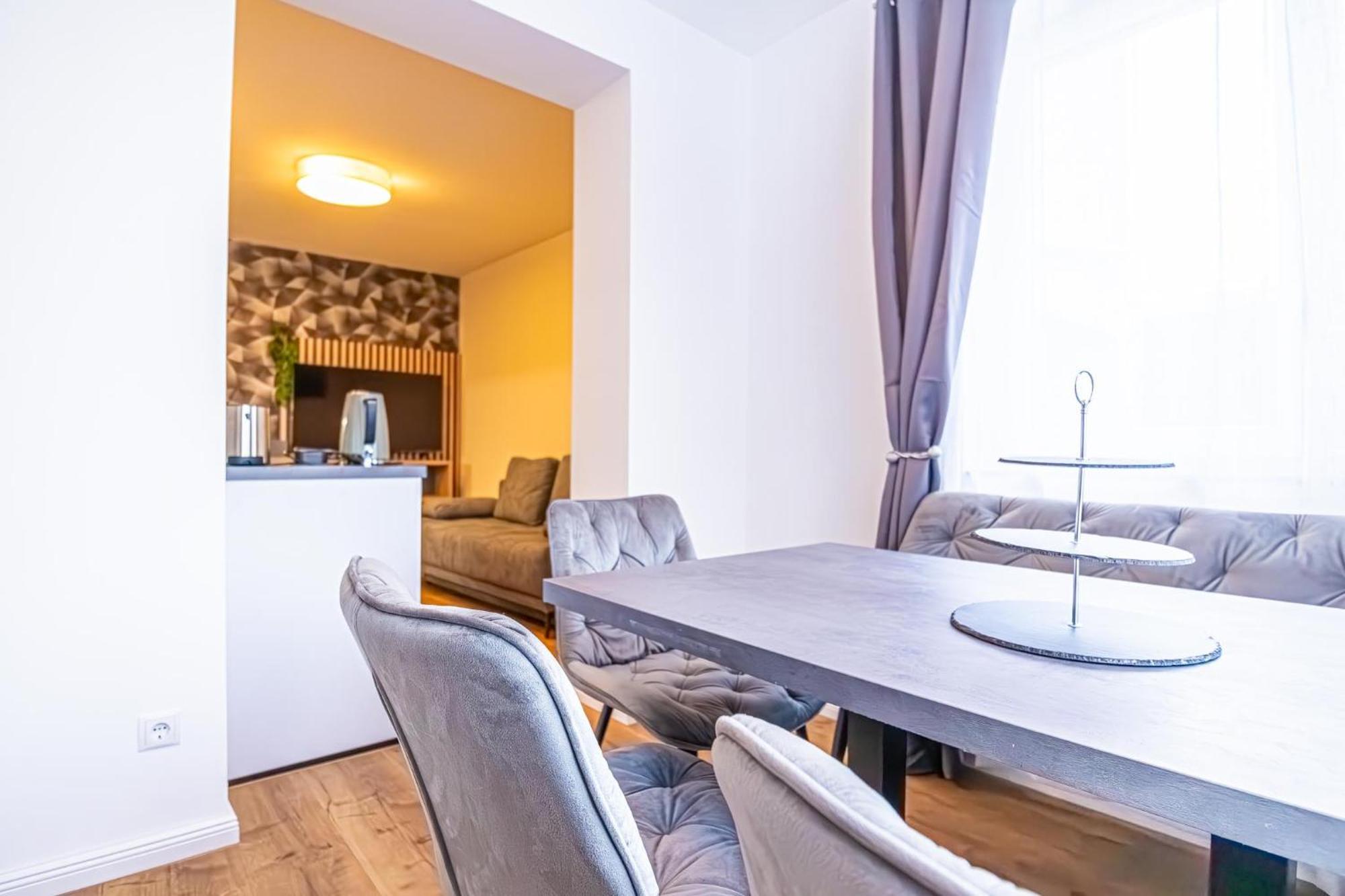 Apartment Charming 1br And 1lr Modern Design Donaustadt *