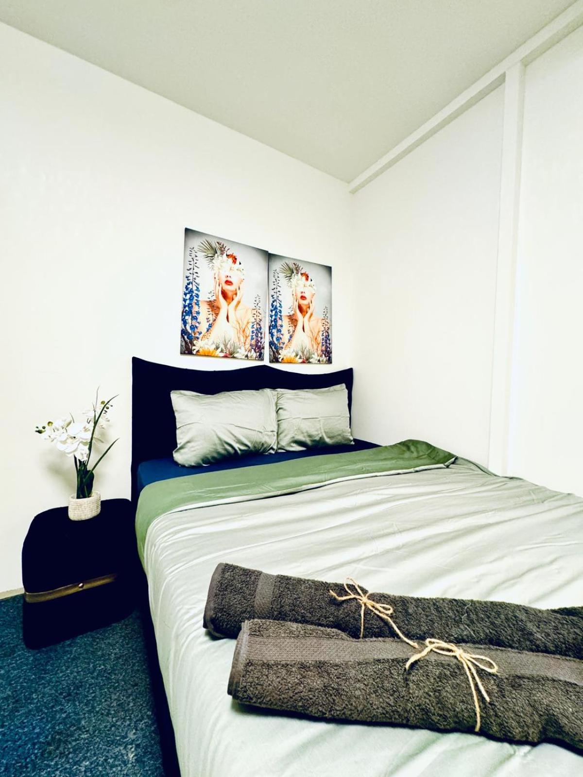 Bright Stay, 7br Shared Only 13min To Belvedere Palace