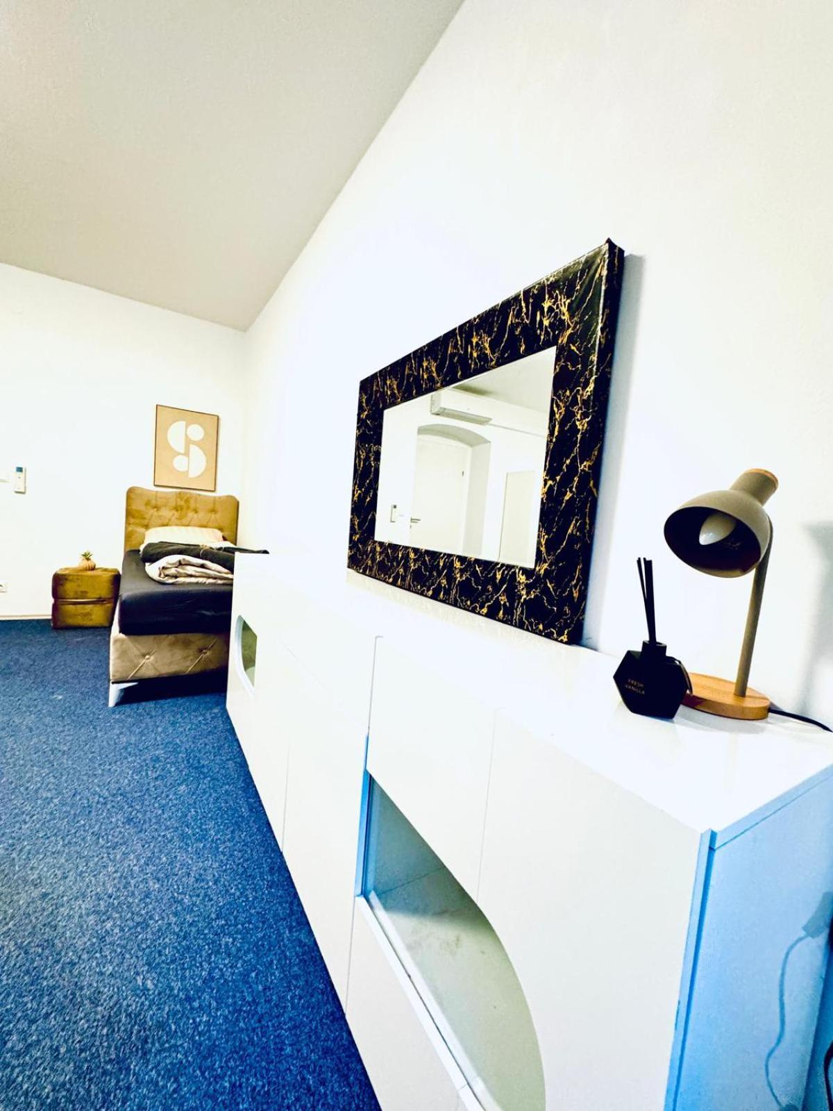 Bright Stay, 7br Shared Only 13min To Belvedere Palace Apartment Vienna