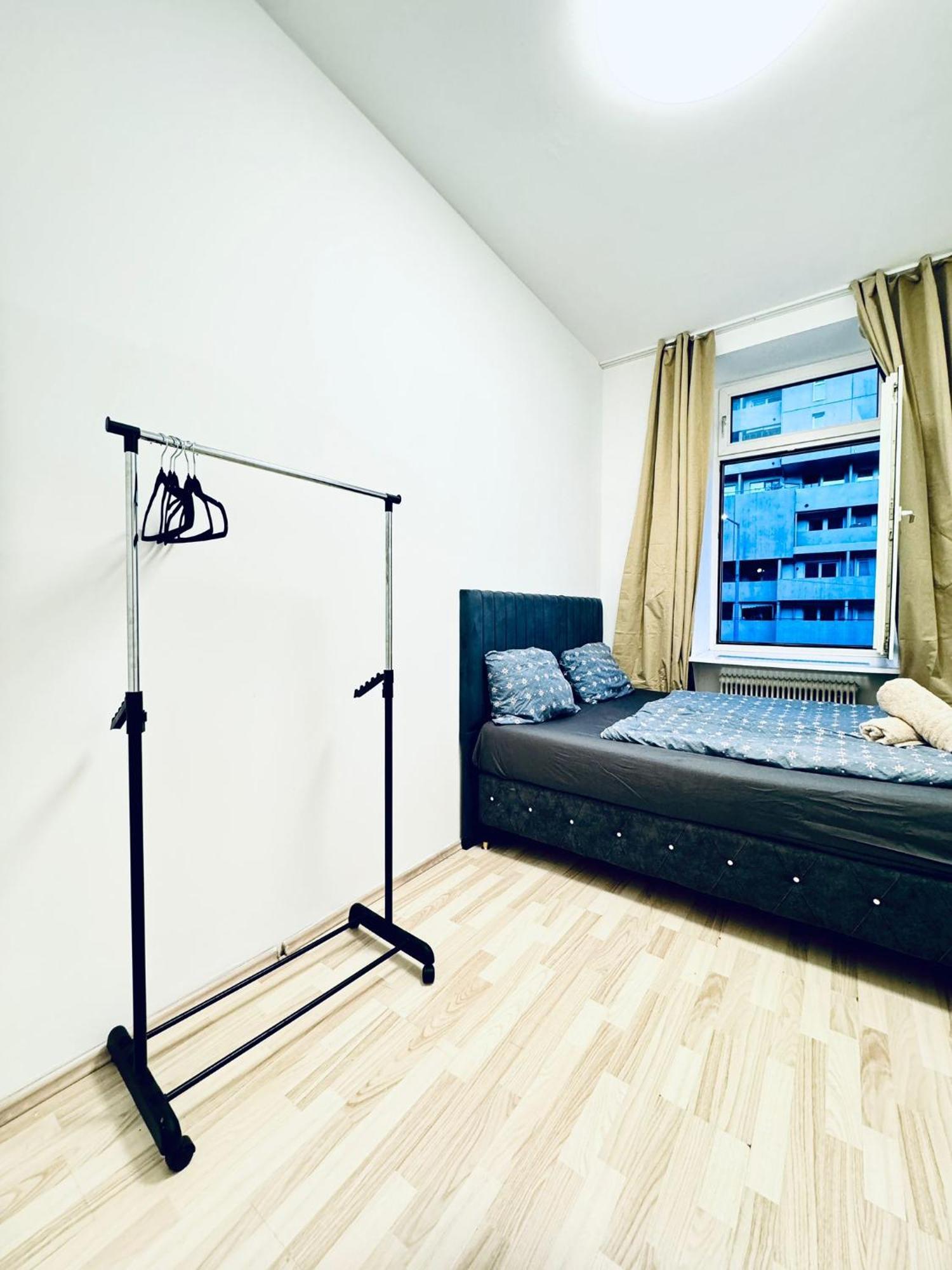 Apartment 3br Shared Apartment, In The Heart Of *