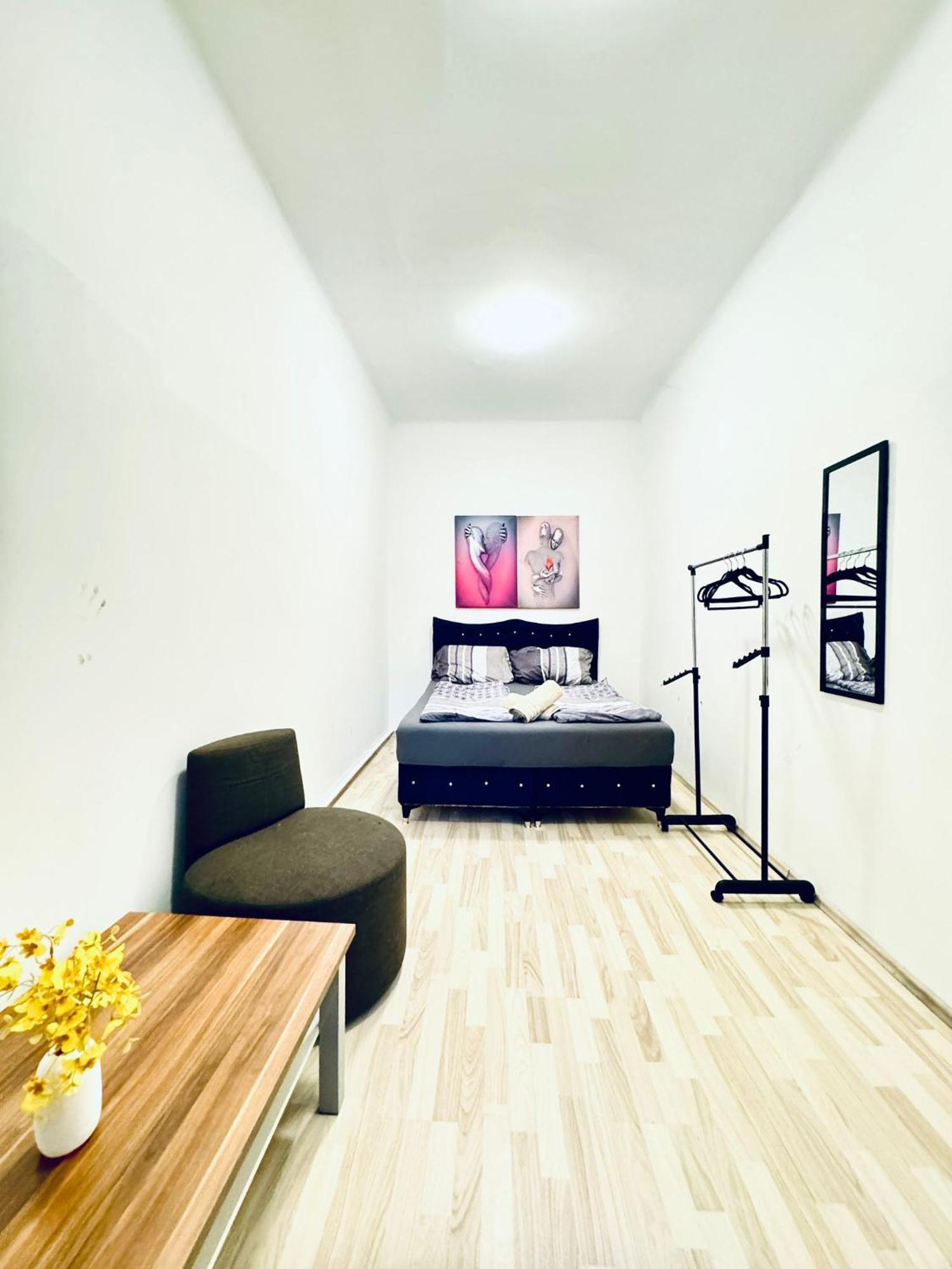 Apartment 3br Shared Apartment, In The Heart Of