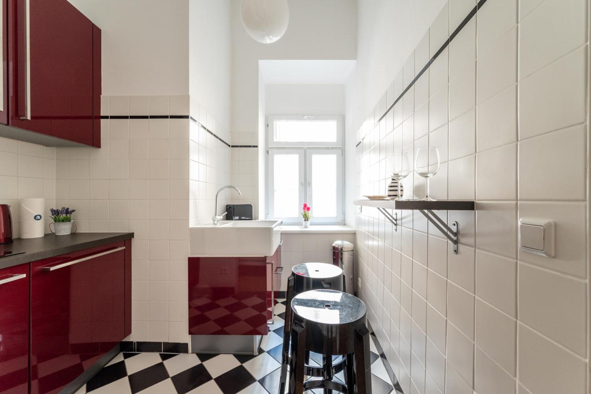 Unique 1br Oasis Near Subway By Hm * Vienna