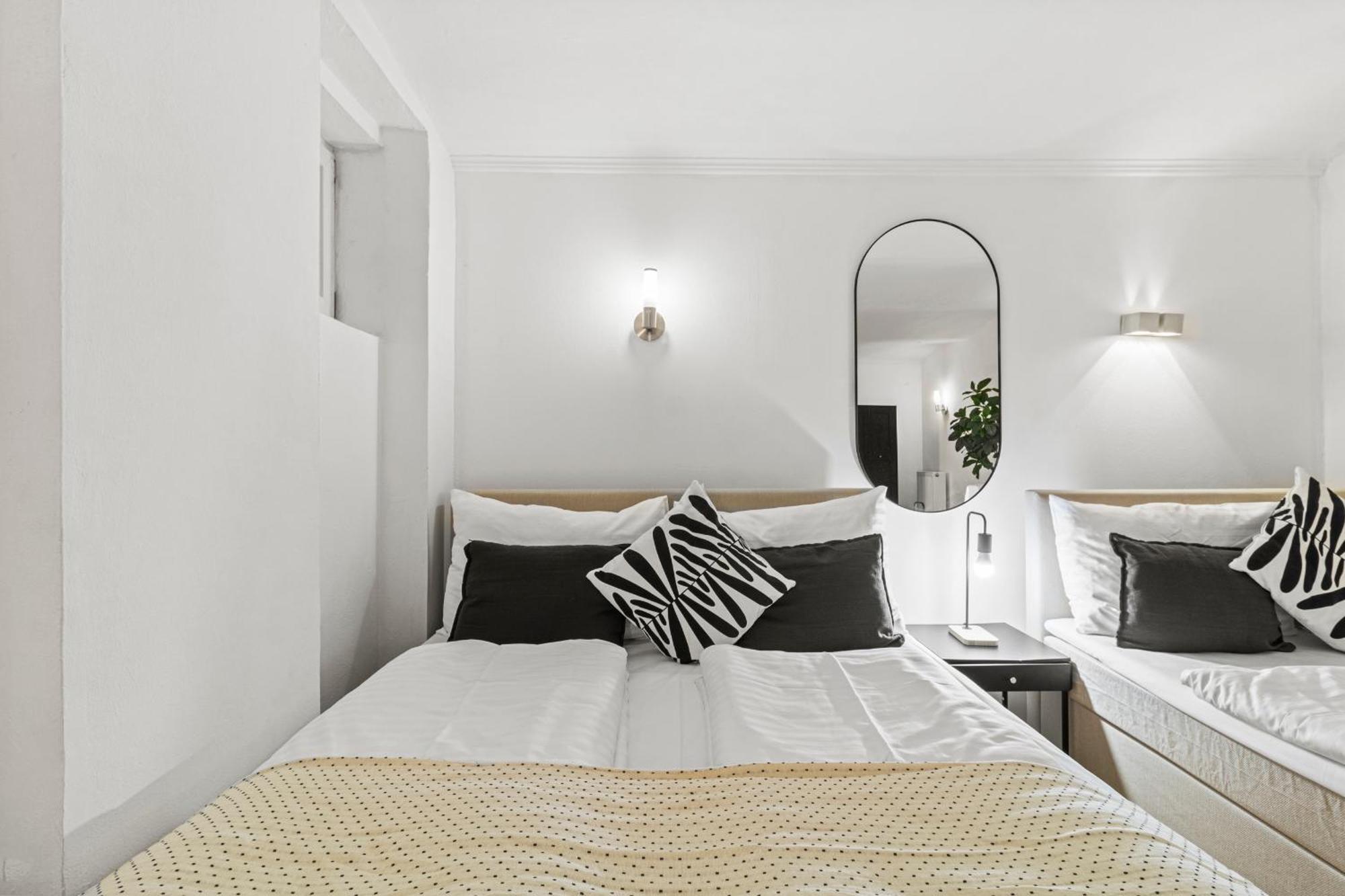 Paid Parking I Calm Location I 10 Minutes To S-bahn Apartment Vienna