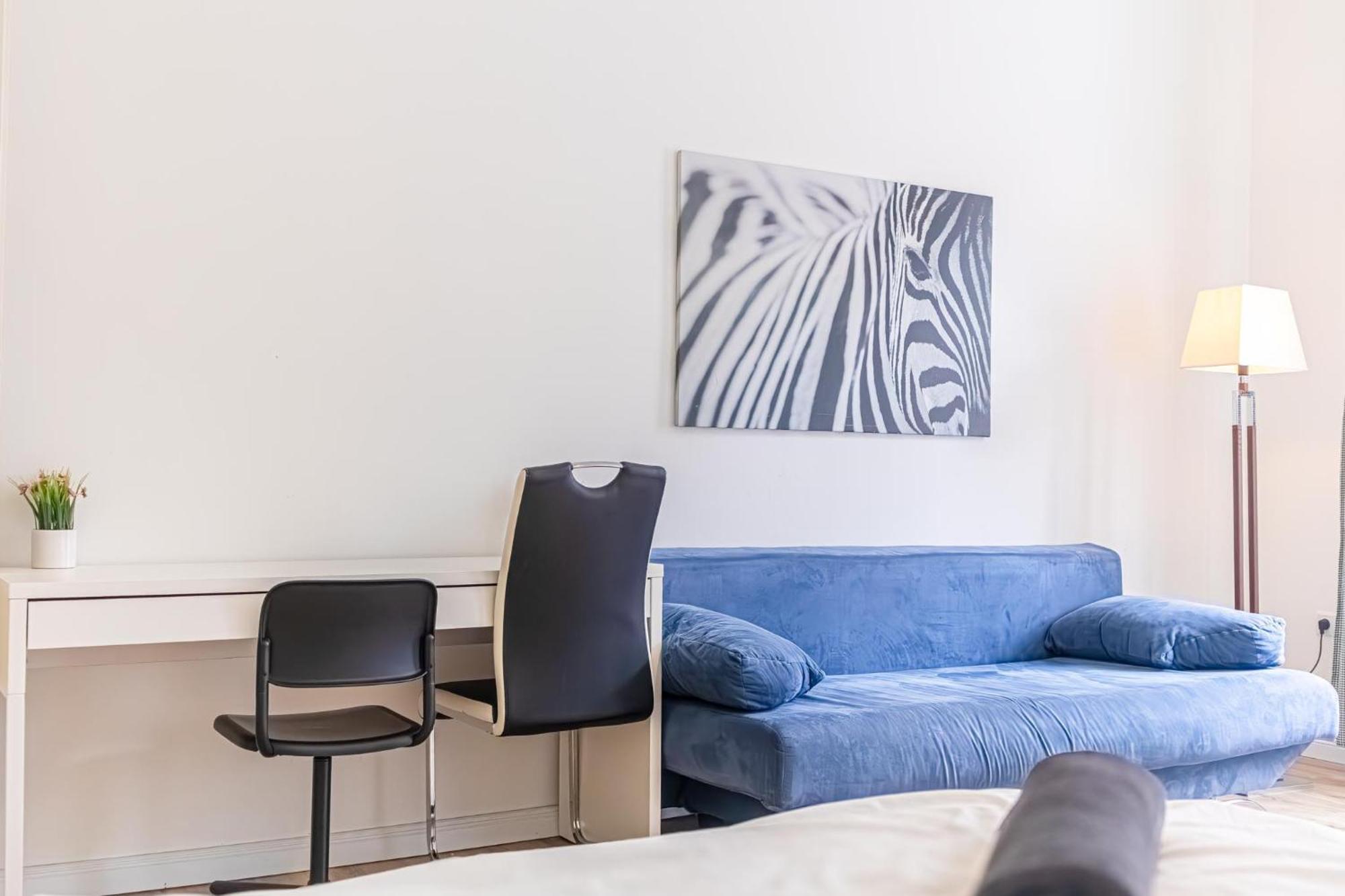 Charming 1br Viennese Gem - Perfect Starting Point Apartment