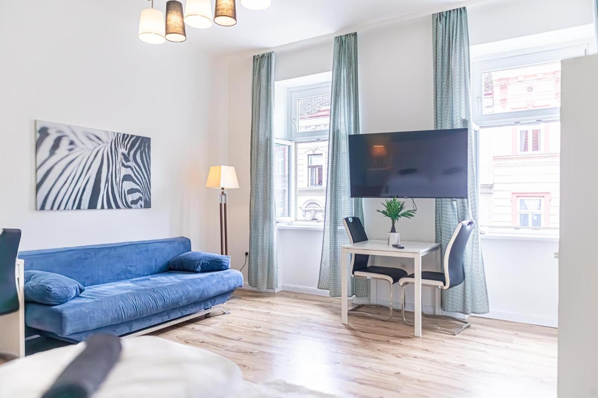 Charming 1br Viennese Gem - Perfect Starting Point *