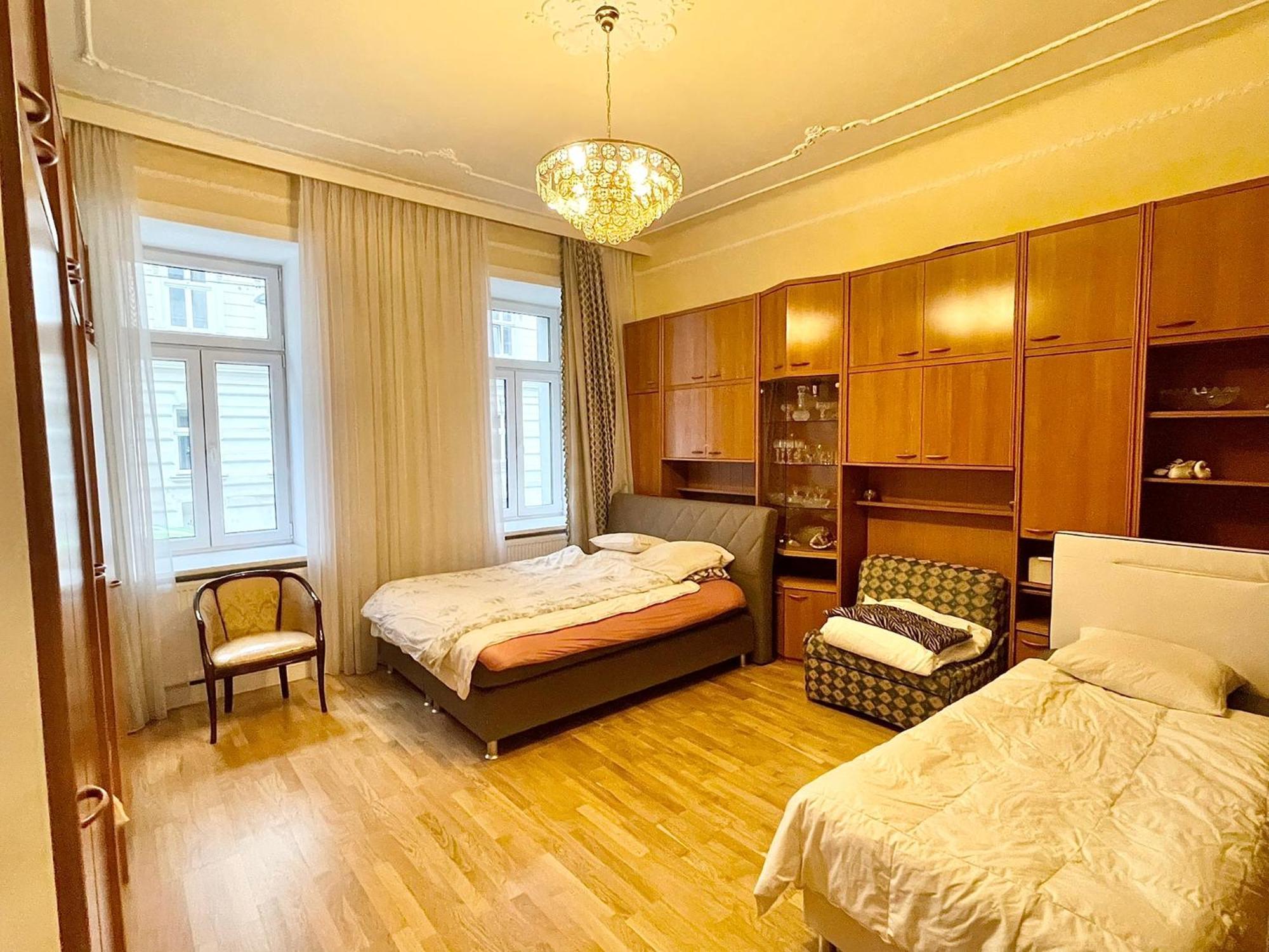 City Apartment *