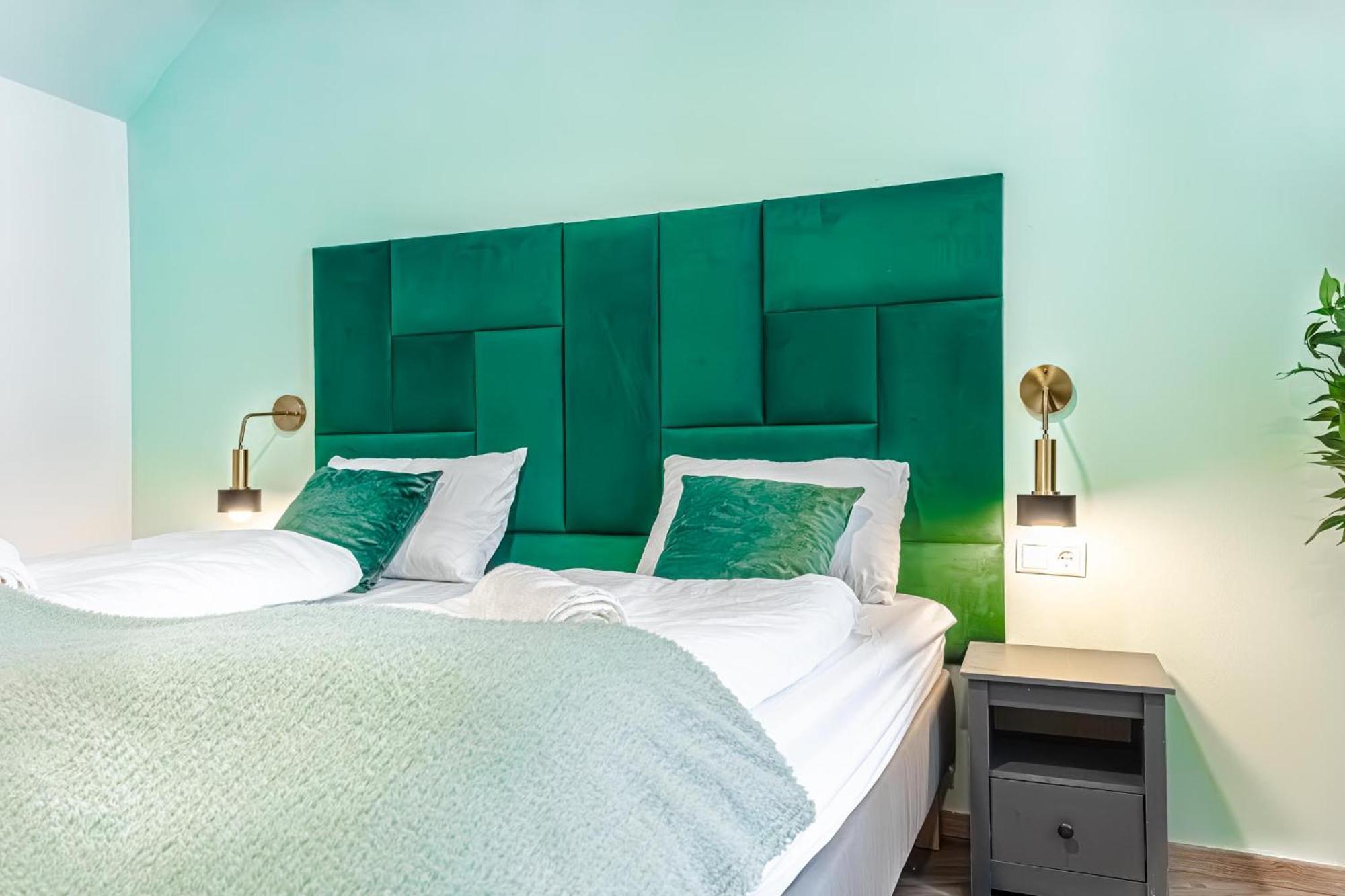Kingbed 1br In A Great Location Of Apartment Vienna