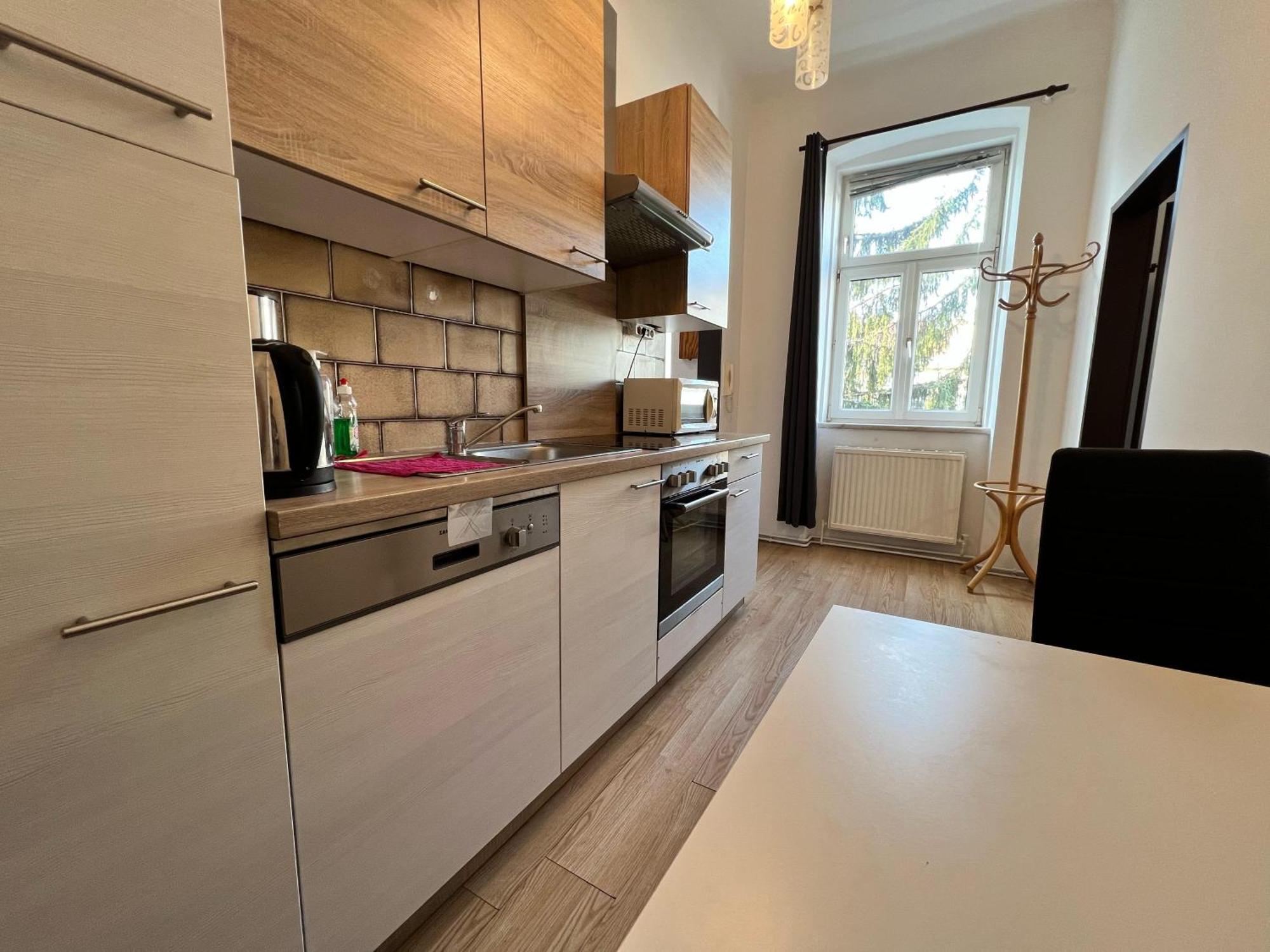 Comfy 3br Near Bahnhof Meidling