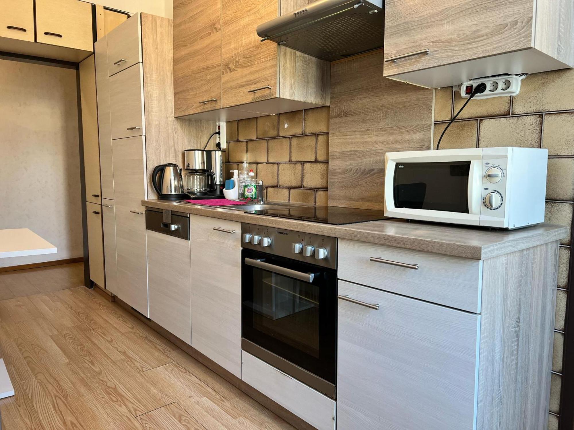Comfy 3br Near Bahnhof Meidling *