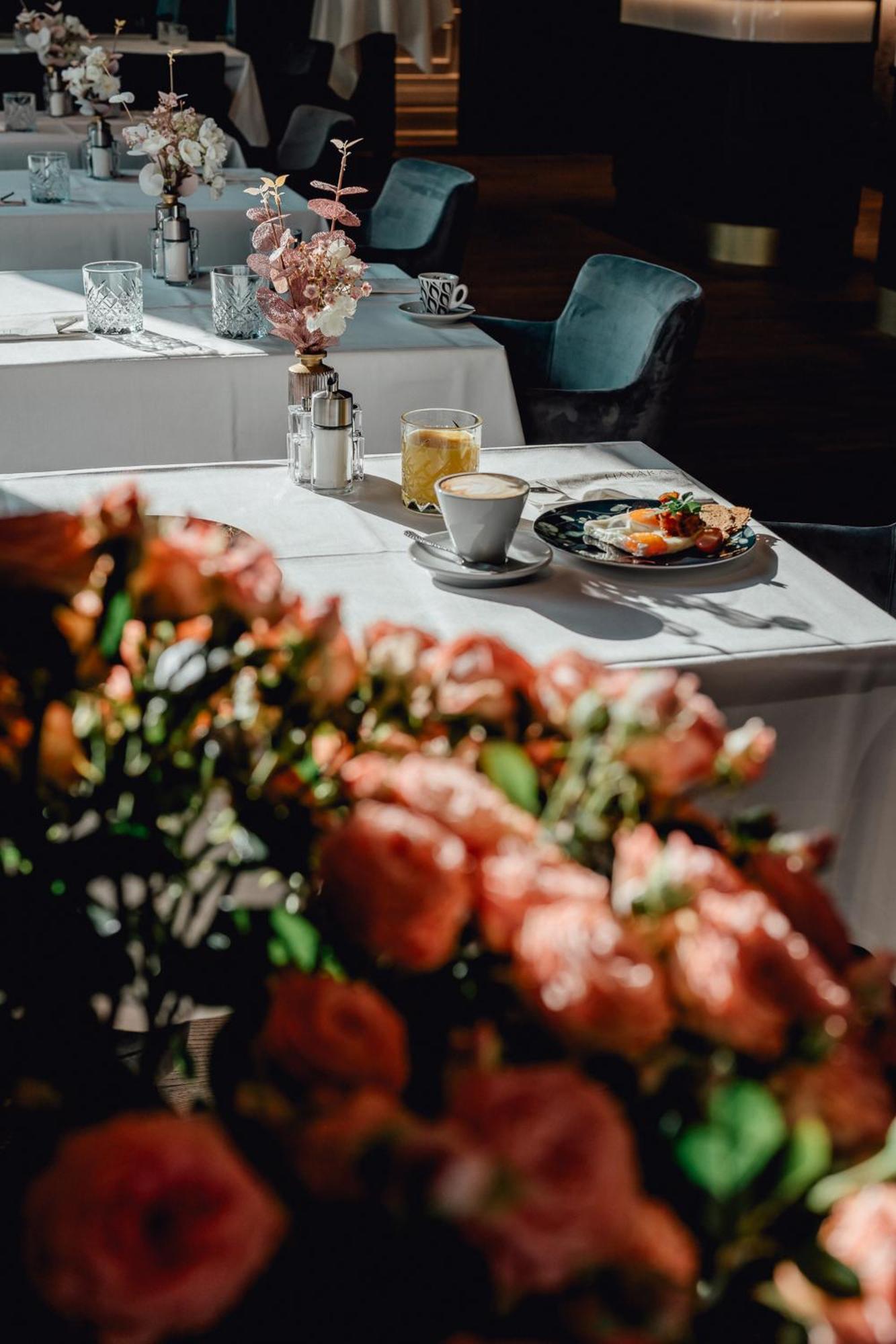 Hotel O11 Boutique 4*