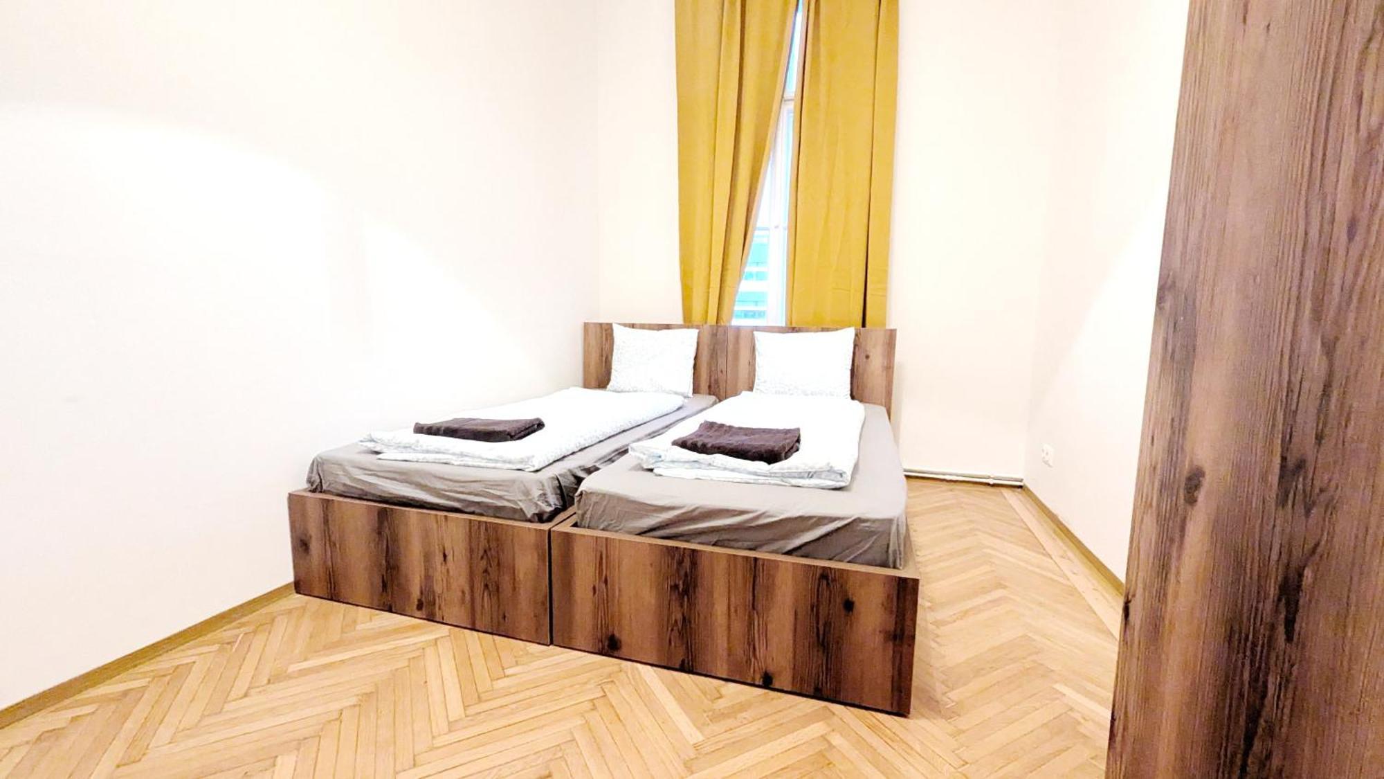 Spacious - 15 Min From Airport & Center, 5 Min From Main-bus Station Ez 1-9 Wien