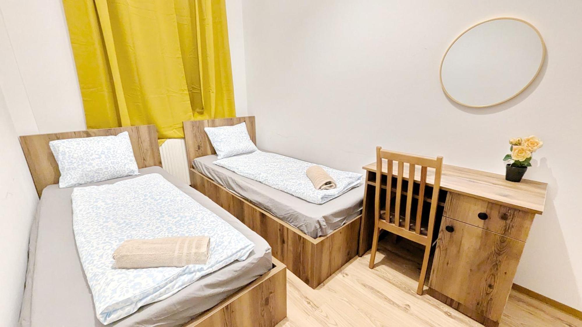 Spacious - 15 Min From Airport & Center, 5 Min From Main-bus Station Ez 1-9 Privatunterkunft Wien