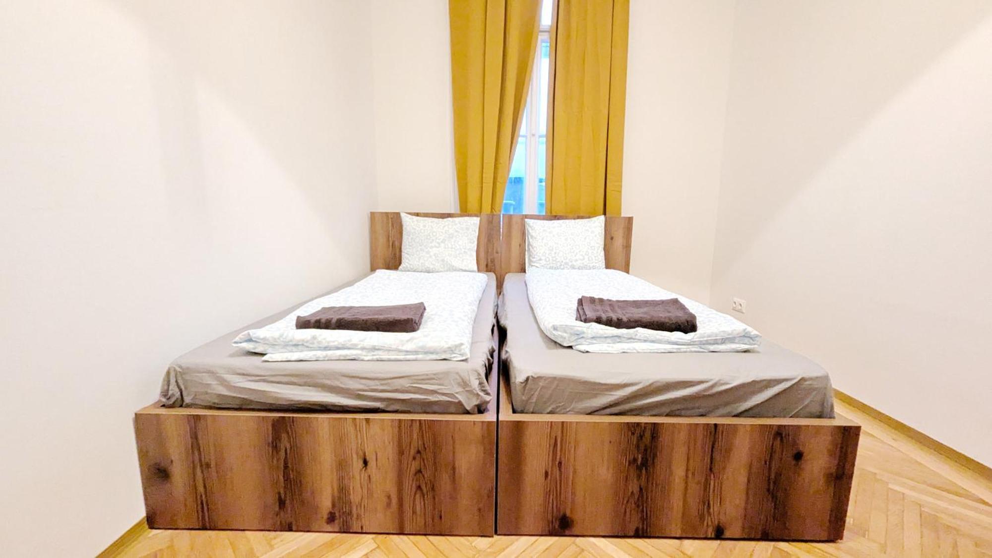 Privatunterkunft Spacious - 15 Min From Airport & Center, 5 Min From Main-bus Station Ez 1-9 Wien